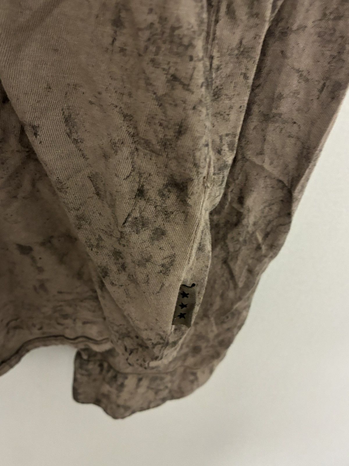 John Varvatos Crinkled Pleated Shirt medium. Size US M / EU 48-50 / 2 - 5 Thumbnail