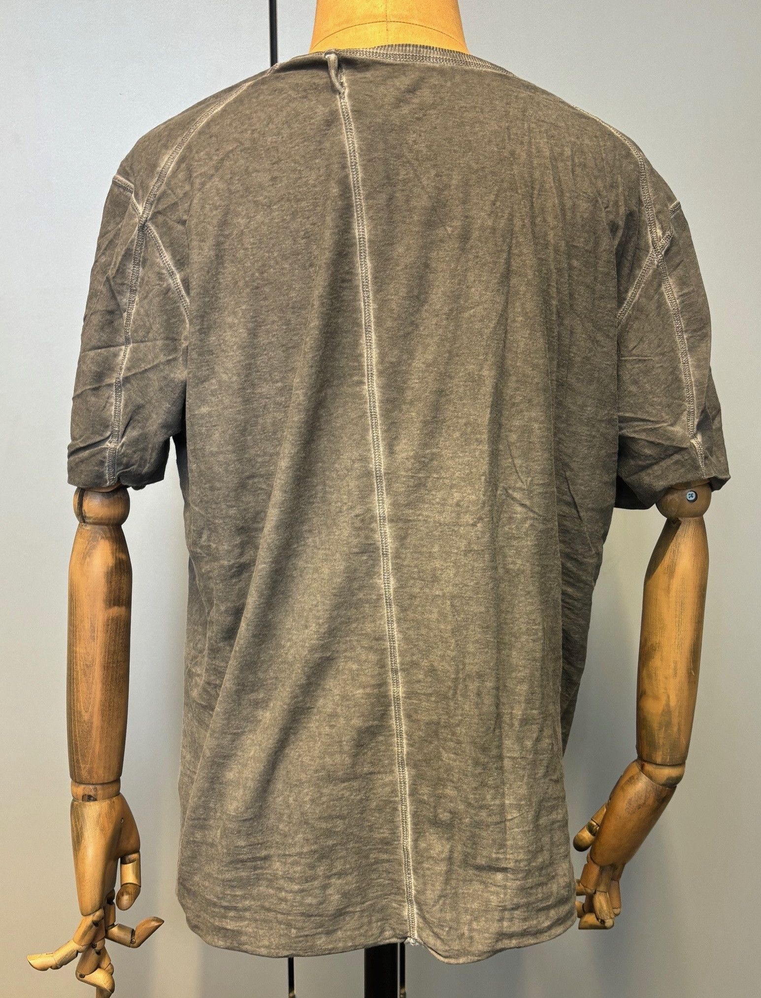 Boris Bidjan Saberi Boris Bidjan Saberi T-Shirt Mainline grey Size US XL / EU 56 / 4 - 7 Thumbnail