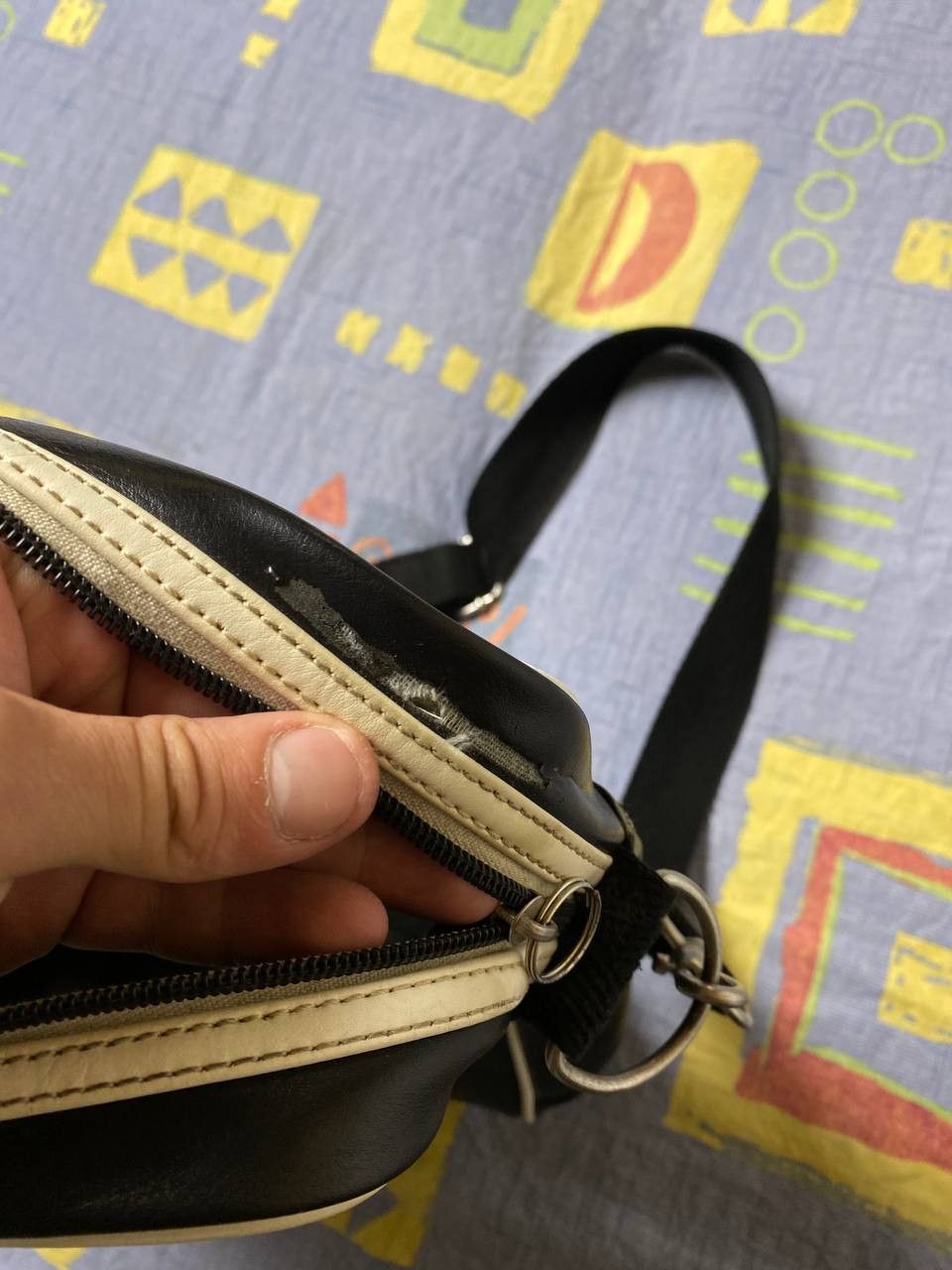 Diesel Vintage Diesel Messenger Shoulders Bag Backpack Y2K Big Logo Size ONE SIZE - 17 Thumbnail