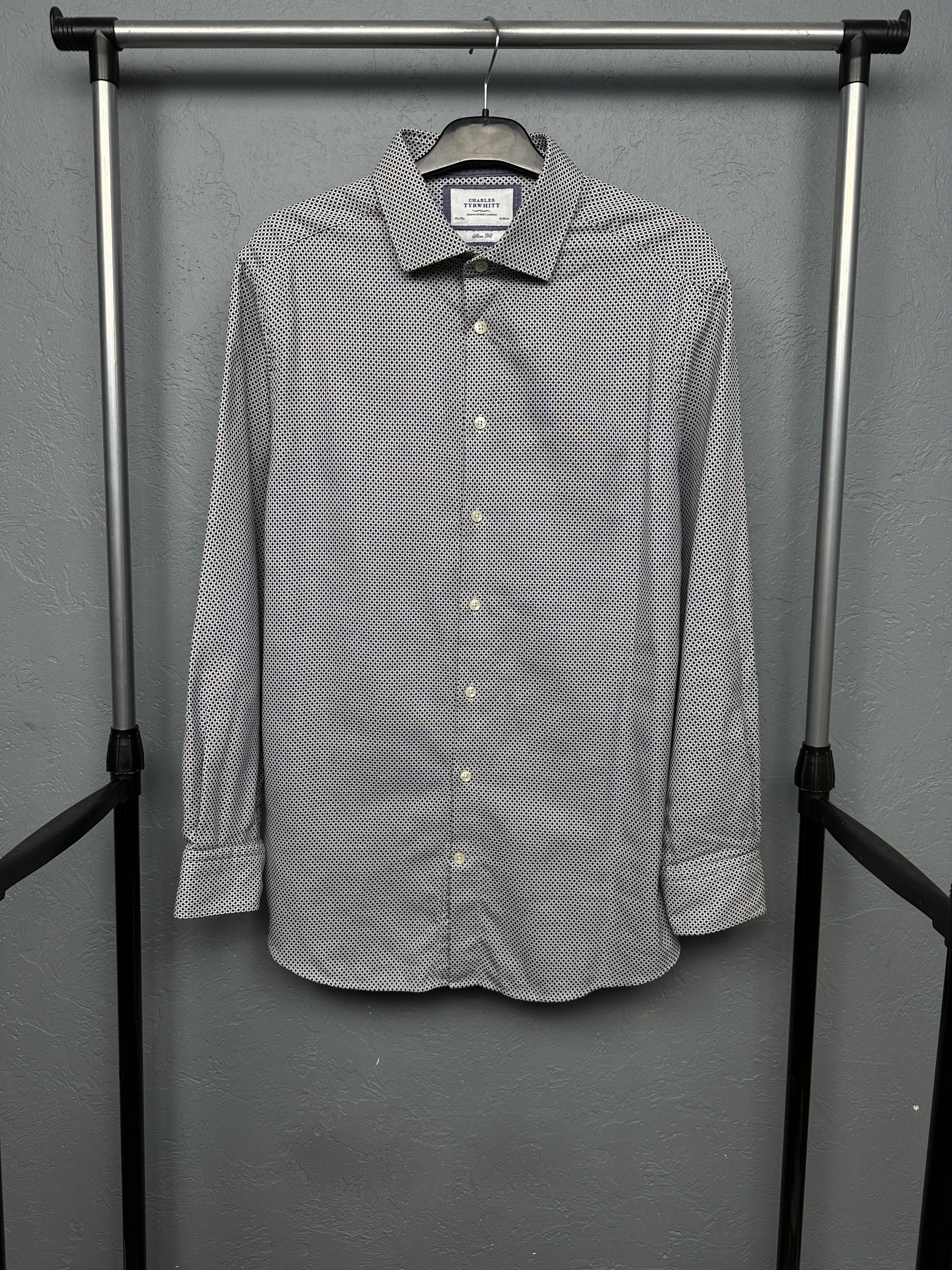 Charles Tyrwhitt Charles Tyrwhitt Mens Long Sleeve Shirt Size US XL / EU 56 / 4 - 1 Thumbnail