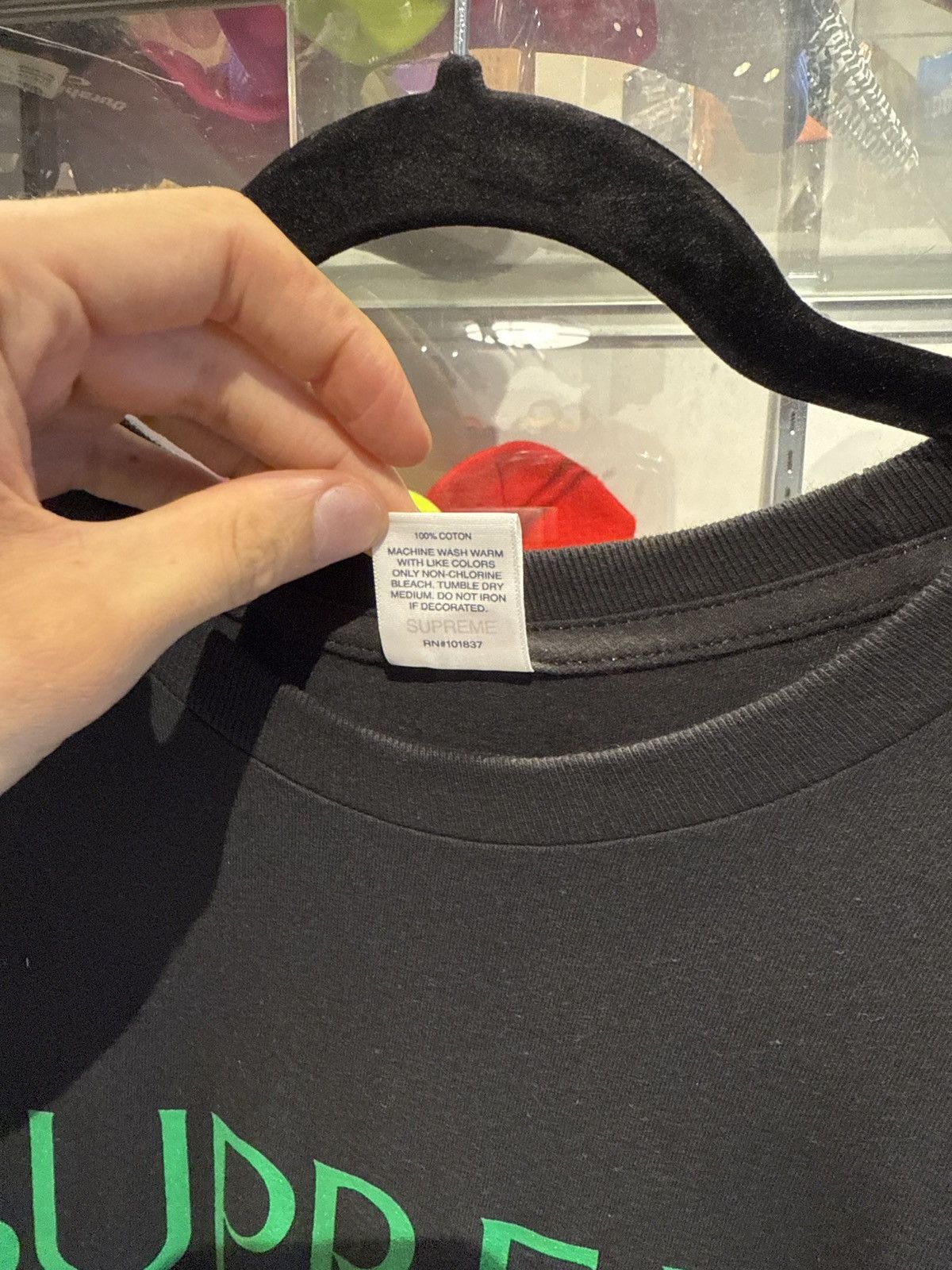 Supreme Supreme Nuova York T-Shirt Black Size US L / EU 52-54 / 3 - 4 Thumbnail