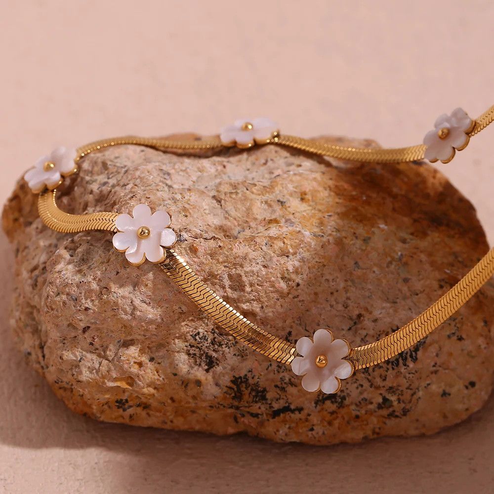 Jewelry × Vintage Chain Flower Necklace Size ONE SIZE - 3 Thumbnail