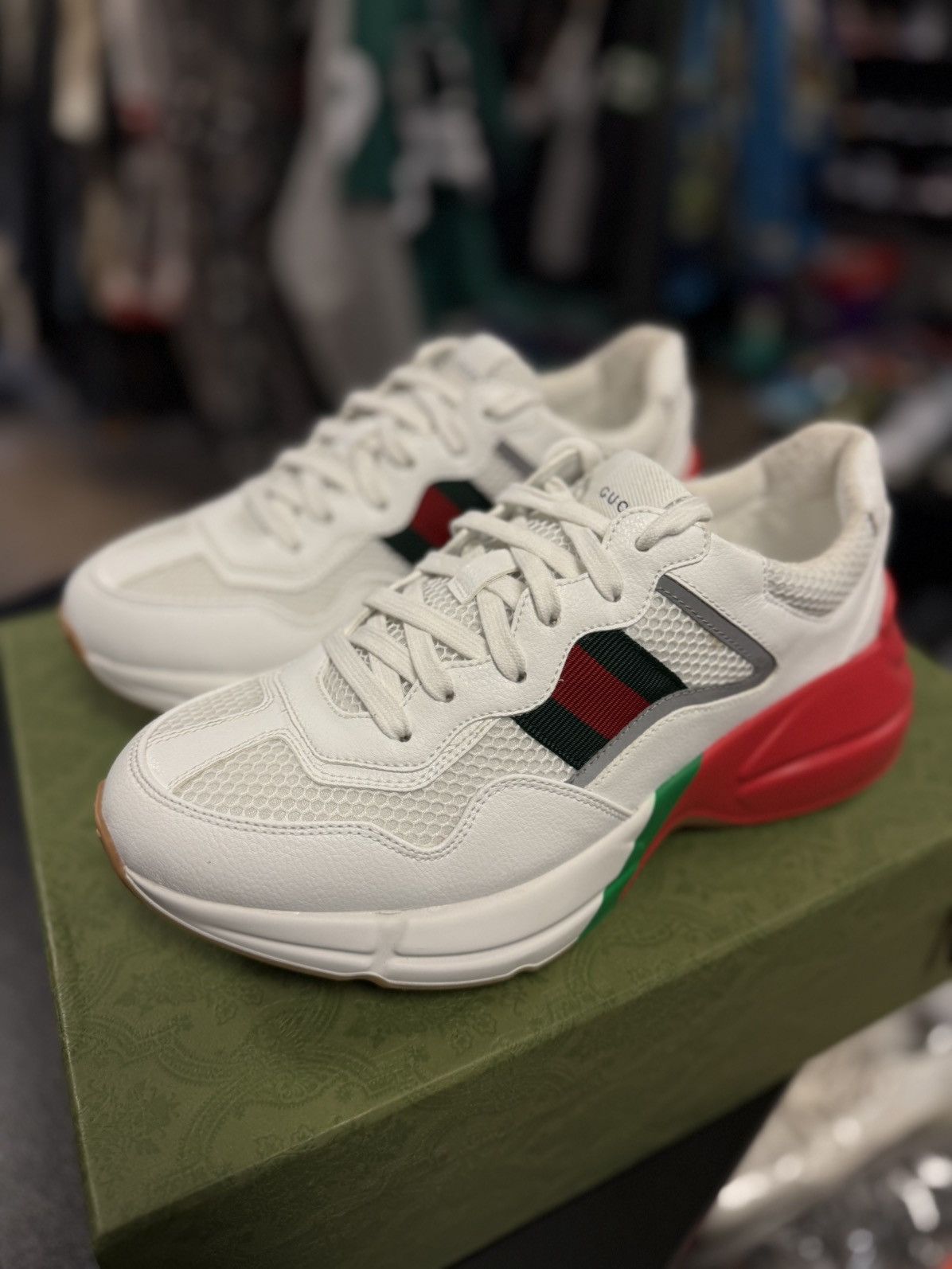 Gucci Gucci White Red Rhyton Shoes Size 7.5G/8US Size US 8 / EU 41 - 3 Thumbnail