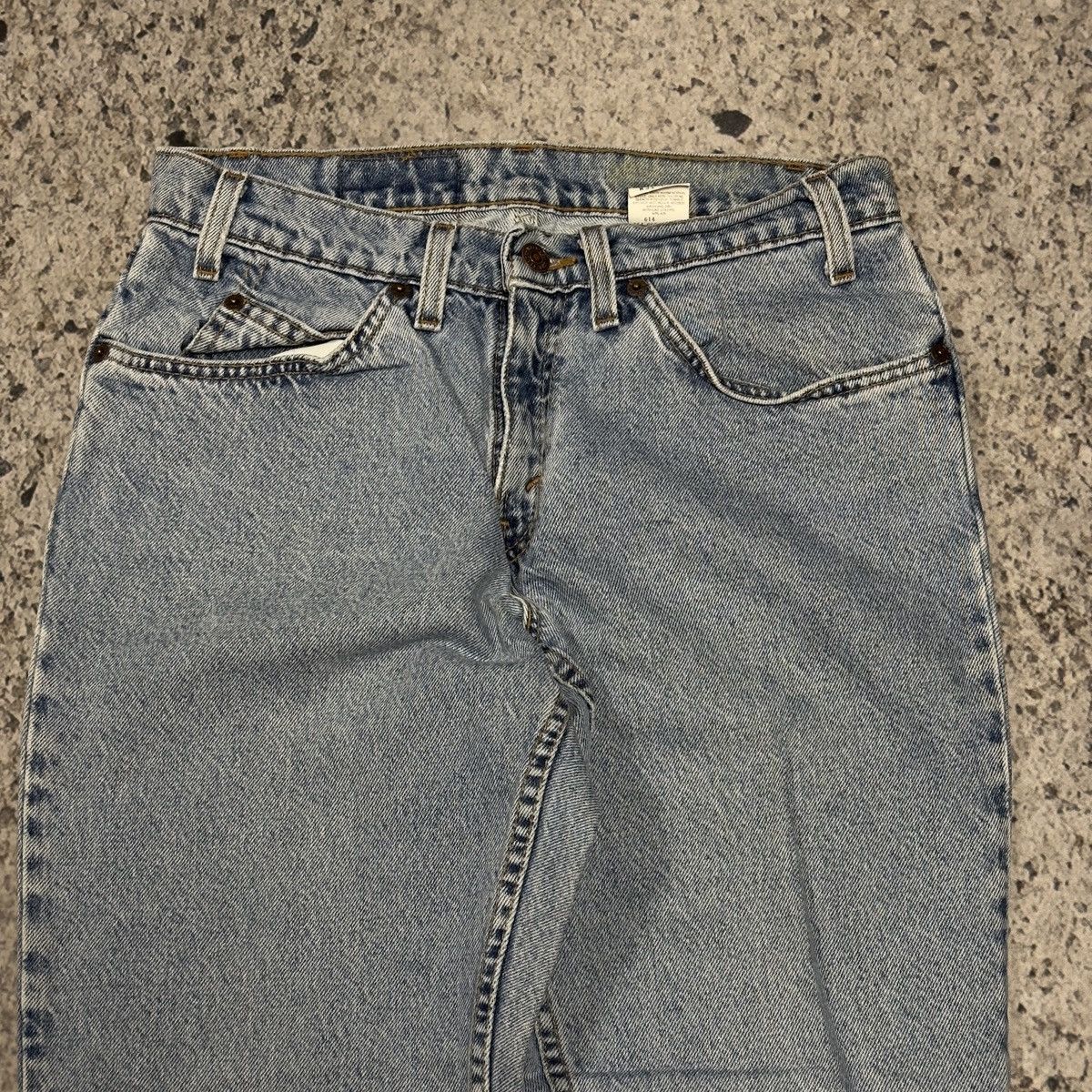 Levi's Vintage 90s Levi’s 550 Light Wash Faded Denim Jeans 31x27 Size US 31 - 3 Thumbnail
