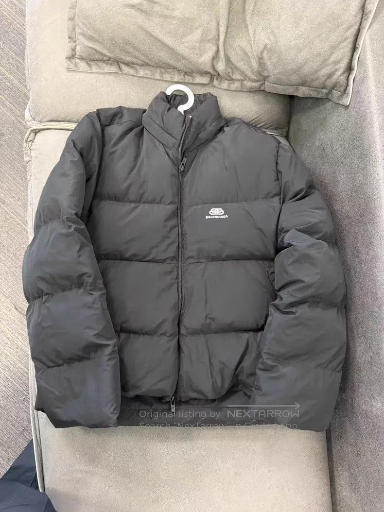 Balenciaga Logo Buckle Cotton Filled Down Jacket