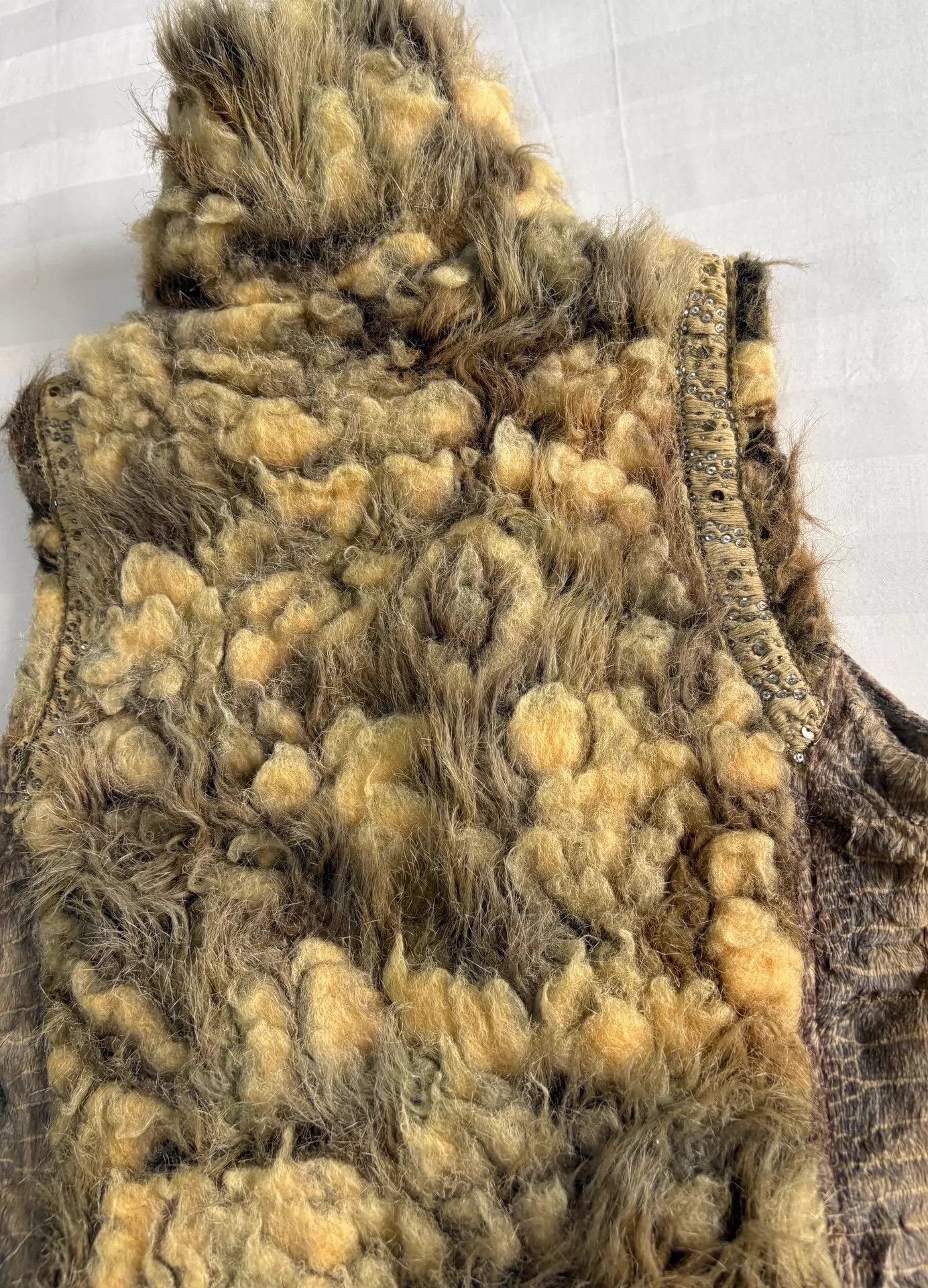 Other Vintage Japanese Visual Kei Faux Fur Vest 36 Slim Shoulder Cuff Rhinestone Side Animal Leather Trim Size XS / US 0-2 / IT 36-38 - 8 Thumbnail