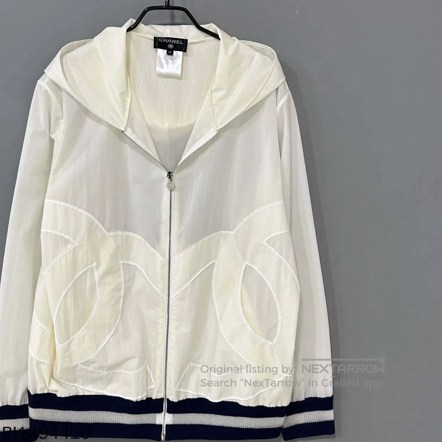 Chanel classic logo zip-up jacket by chanel. Size US M / EU 48-50 / 2 - 2 Thumbnail