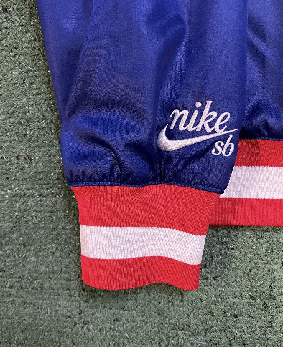 NBA Nike SB X NBA satin jacket Size US L / EU 52-54 / 3 - 4 Thumbnail