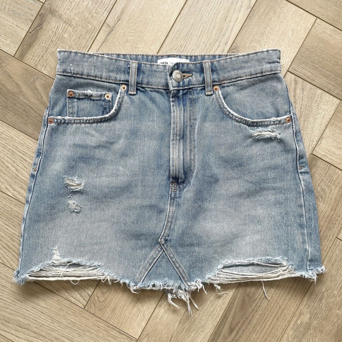 Zara Zara SS18 Light Wash Jean Denim Join Life Skirt Size 27" / US 4 / IT 40 - 1 Thumbnail