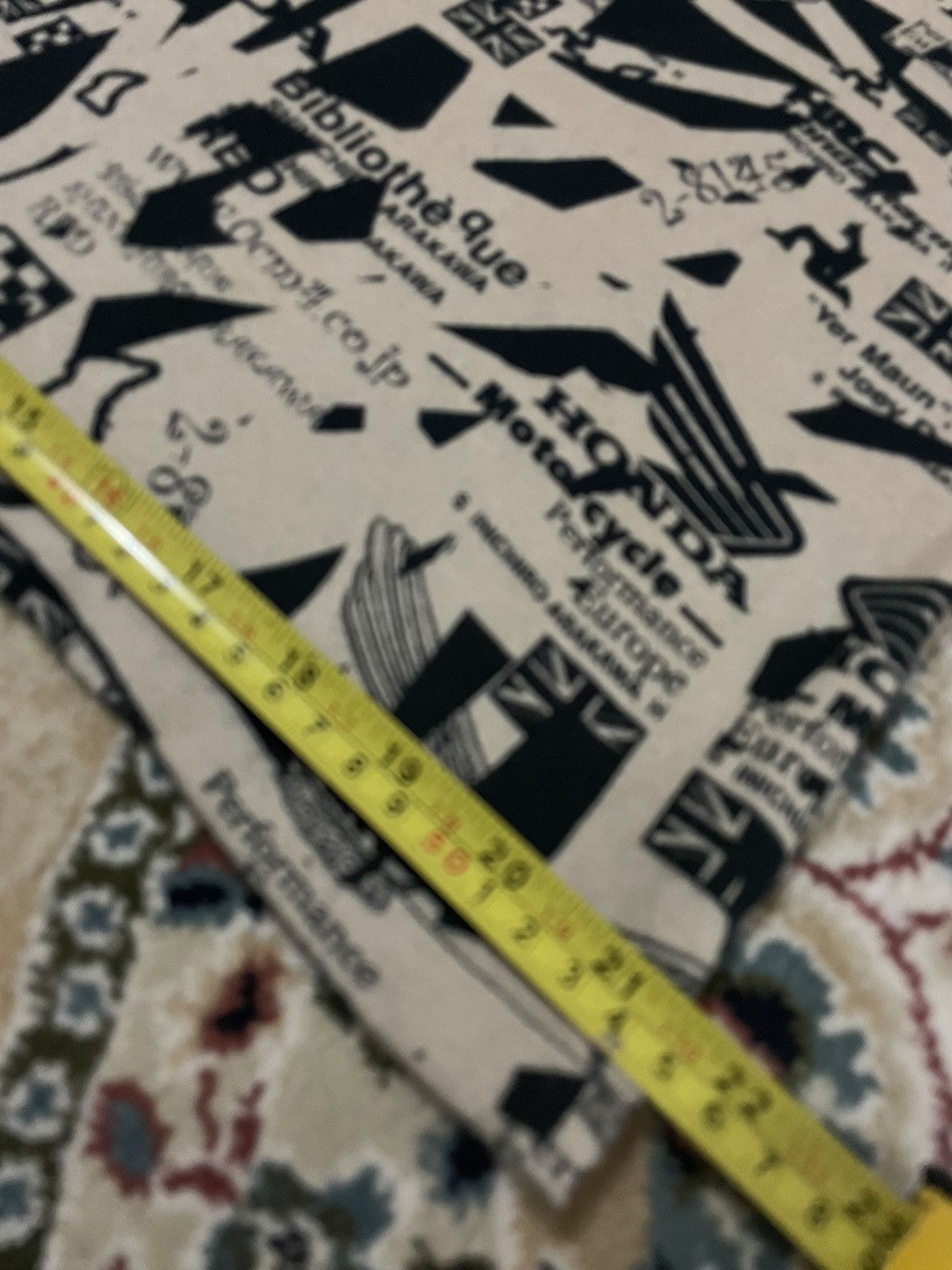 Designer × SHINICHIRO ARAKAWA Rare❗️Shinichiro Arakawa x honda repsol design made in japan Size US M / EU 48-50 / 2 - 6 Thumbnail