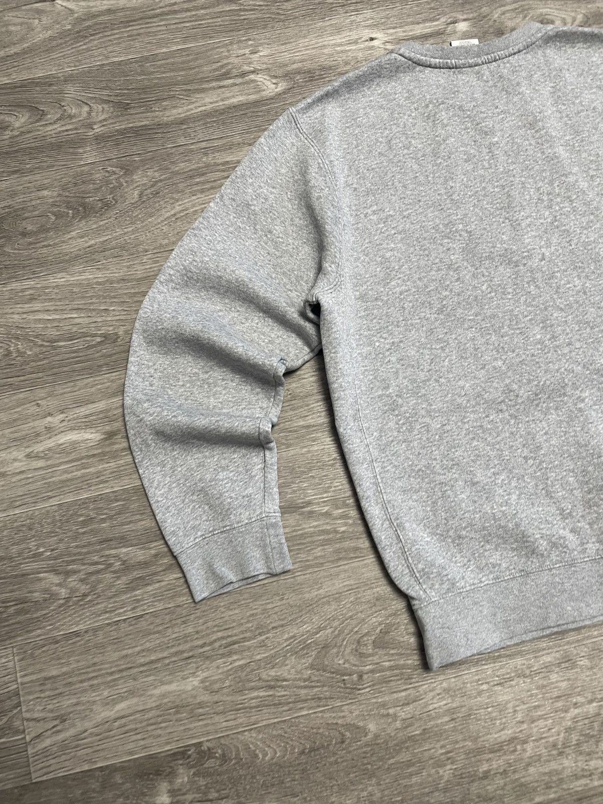 Nike Nike Gray Basic Sweatshirt Y2K Size US S / EU 44-46 / 1 - 16 Thumbnail