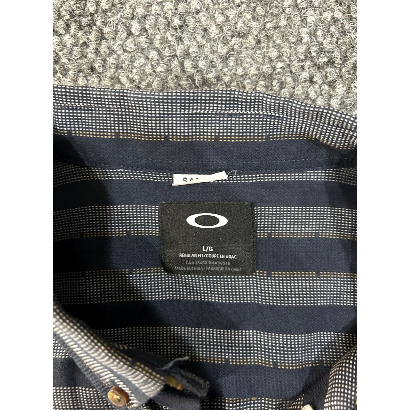 Oakley Oakley Button-Down Shirt Mens L Blue Striped Short Sleeve Casual Pocket Shirt Size US L / EU 52-54 / 3 - 6 Thumbnail