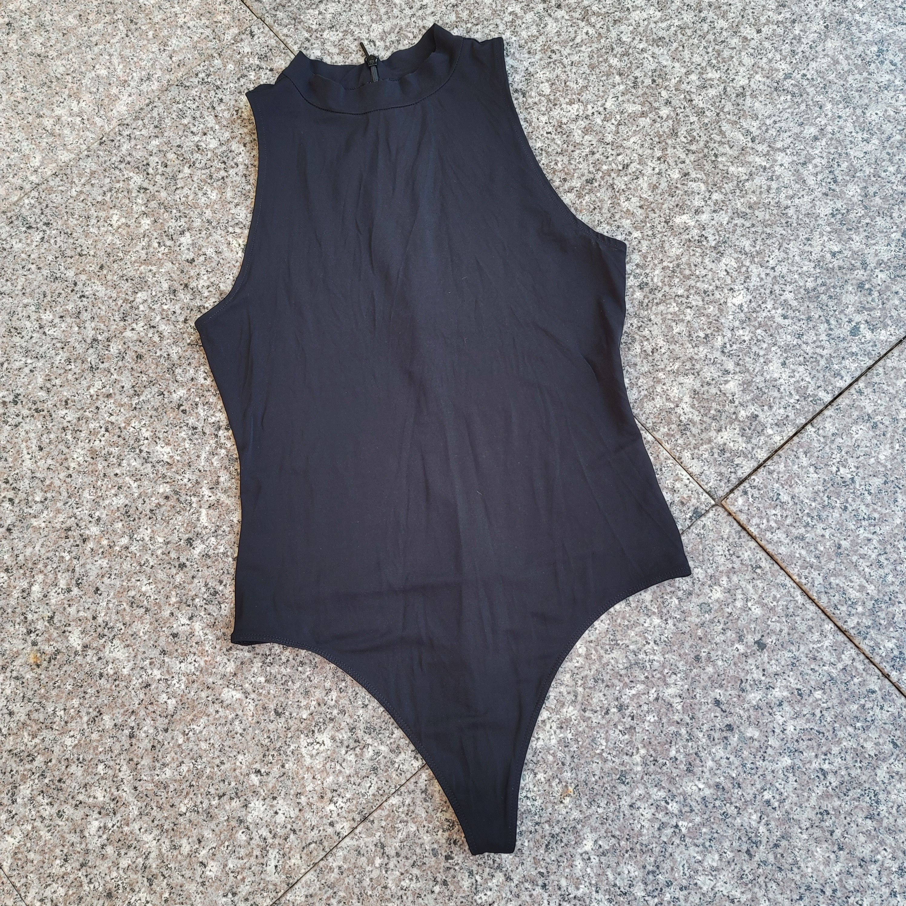 Aritzia Babaton bodysuit Size S / US 4 / IT 40 - 1 Thumbnail
