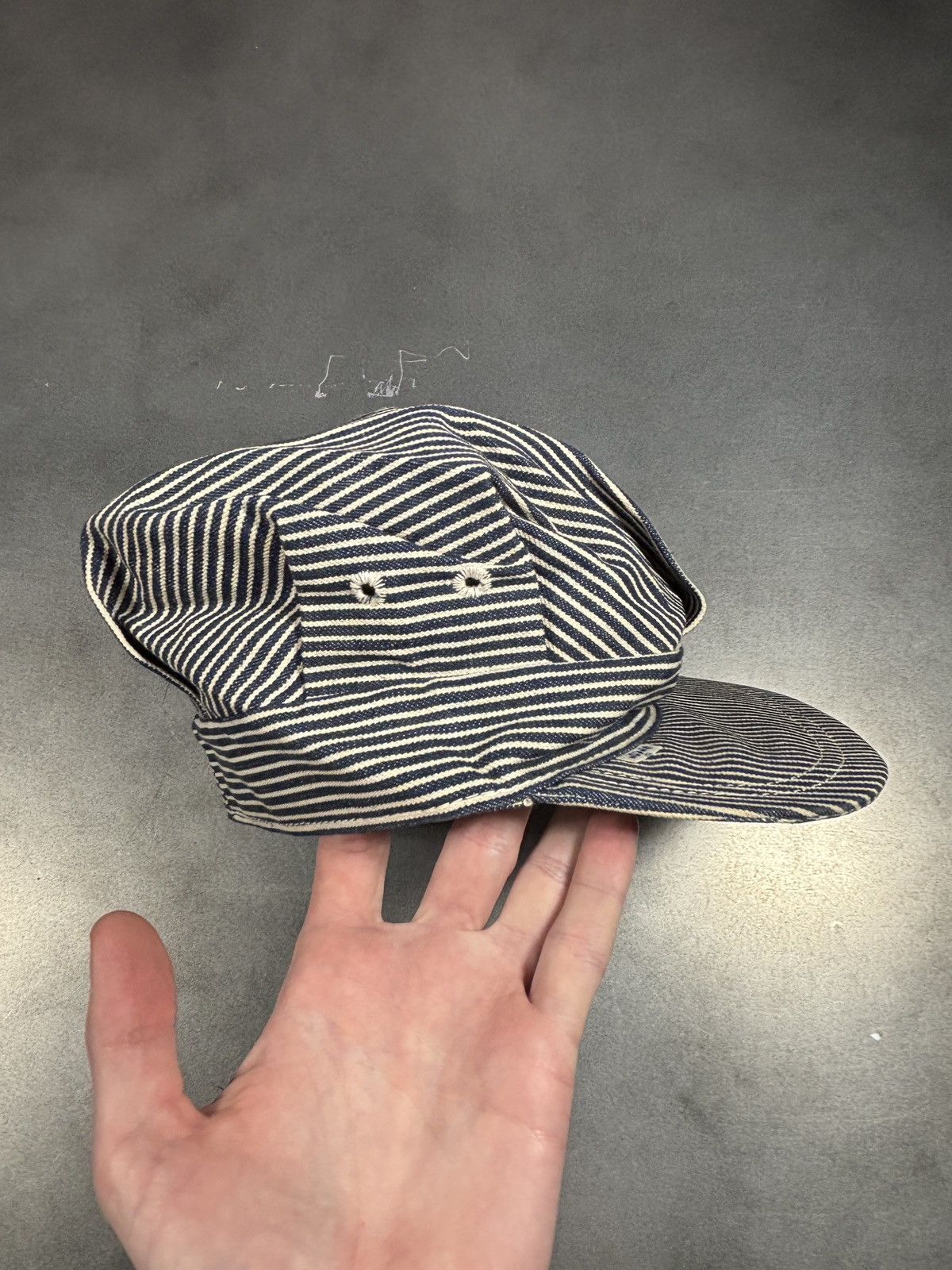 Levi's Vintage Levi's Railway Cap Hickory Stripe White Tab 60s 70s Size ONE SIZE - 13 Thumbnail