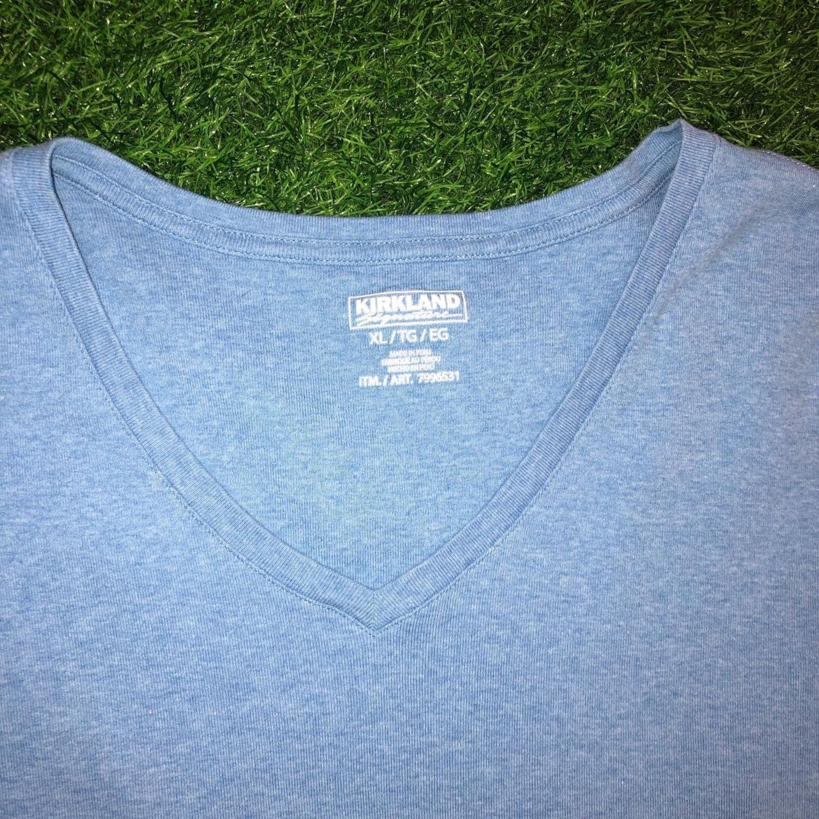 Kirkland Signature Women's Basic Blue Kirklands V-Neck Tee Size XL / US 12-14 / IT 48-50 - 3 Thumbnail