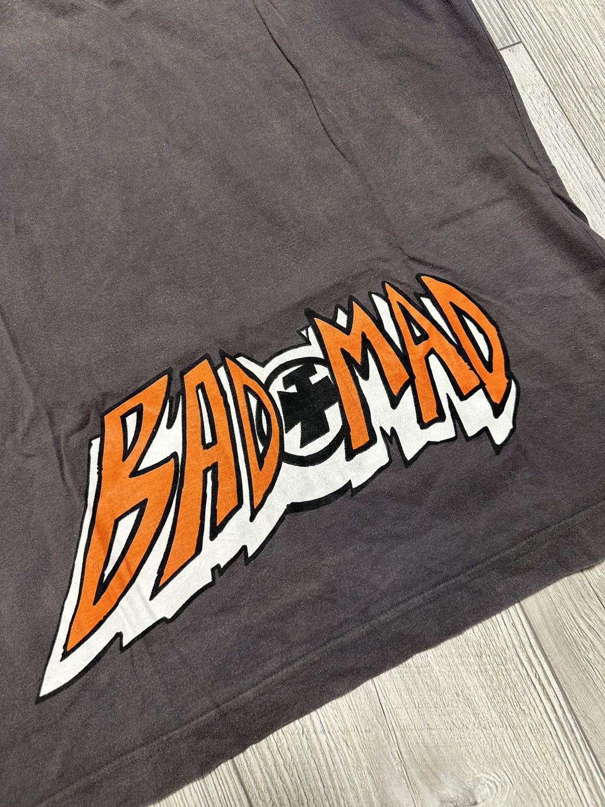 Band Tees Vintage T-Shirt Bad Mad Movie Band Tees Japan Style Y2K 90s Size US L / EU 52-54 / 3 - 7 Thumbnail