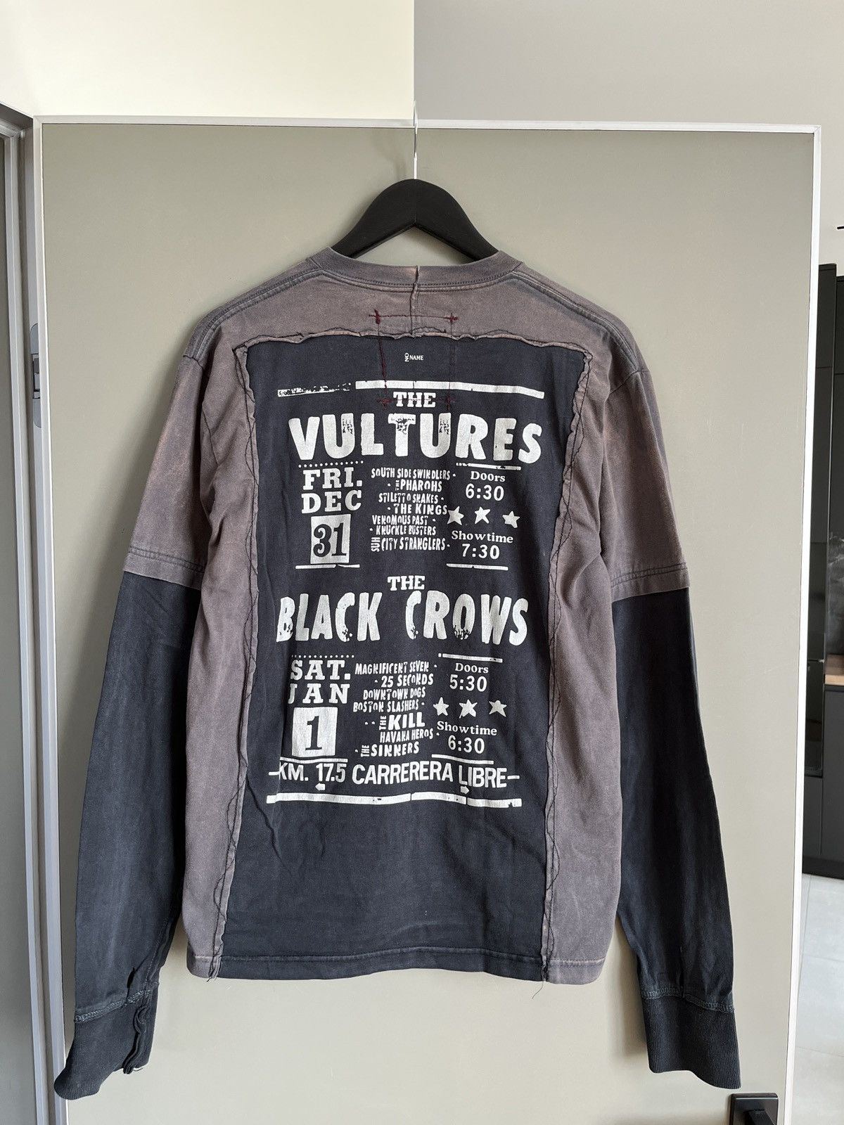Band Tees × Vintage Punk Grunge Metal Style Japanism The Vultures Concert Banner Size US XL / EU 56 / 4 - 2 Thumbnail