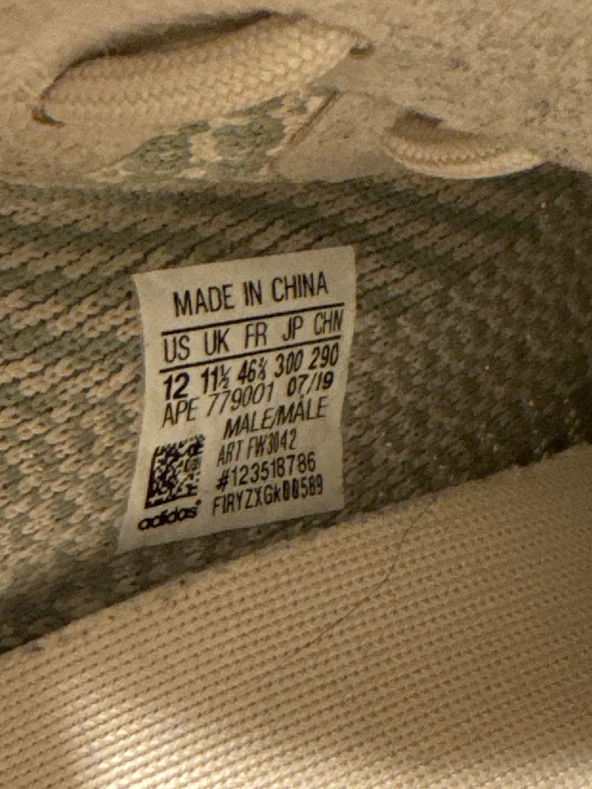 Adidas Yeezy boost 350 v2 Citrin non reflective Size US 12 / EU 45 - 7 Thumbnail
