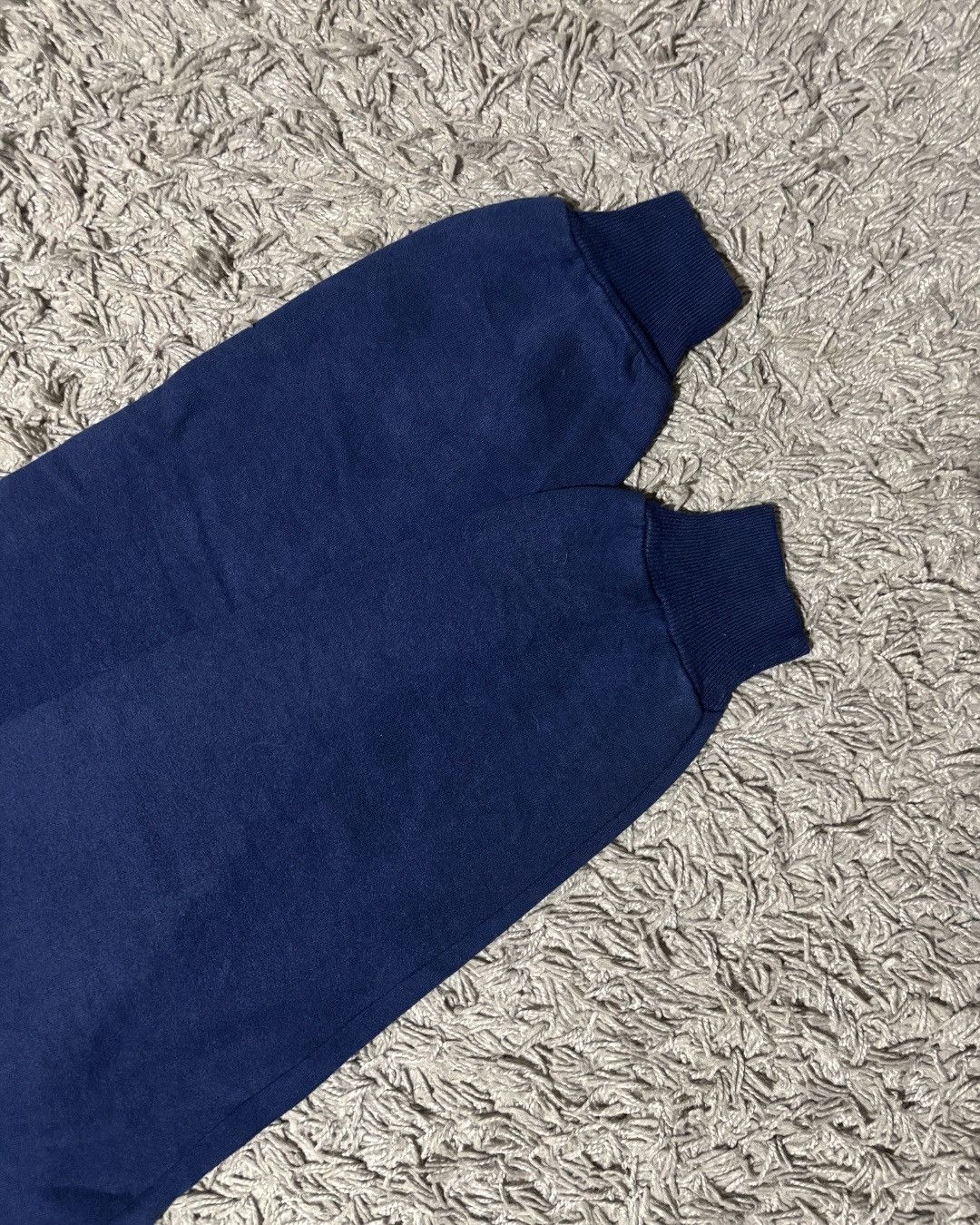 Russell Athletic 1990’s Russell Athletic “Spellout” Navy Sweatshirt Size US M / EU 48-50 / 2 - 3 Thumbnail