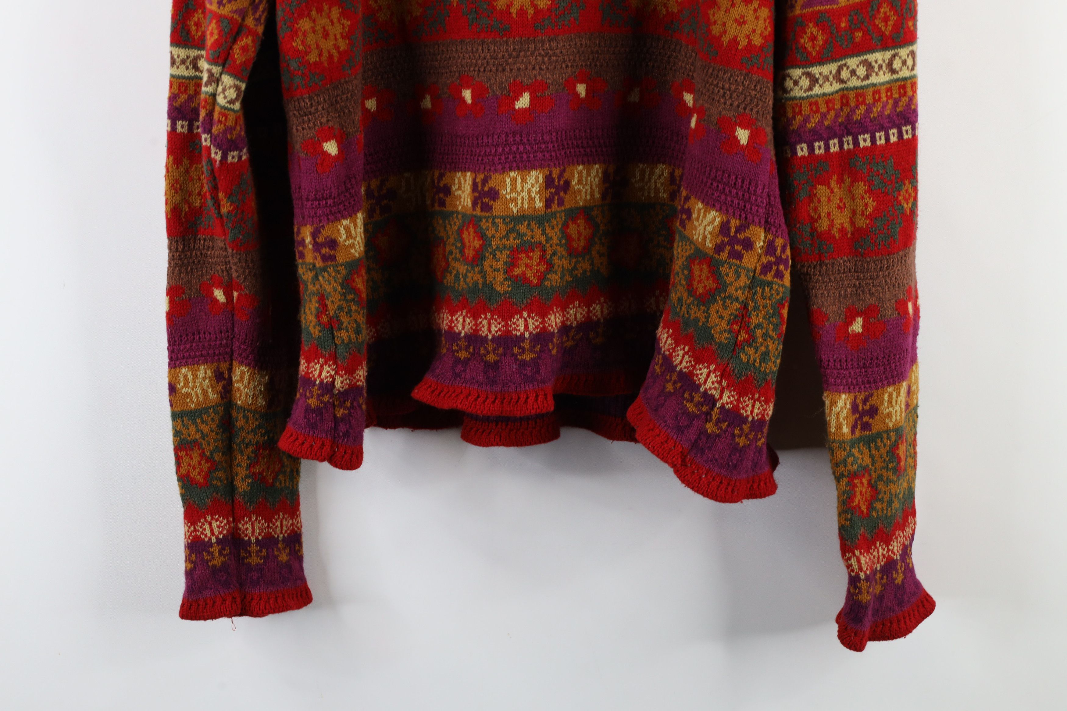 Vintage Vintage 90s Streetwear Fair Isle Flower Heart Knit Sweater Size L / US 10 / IT 46 - 11 Thumbnail
