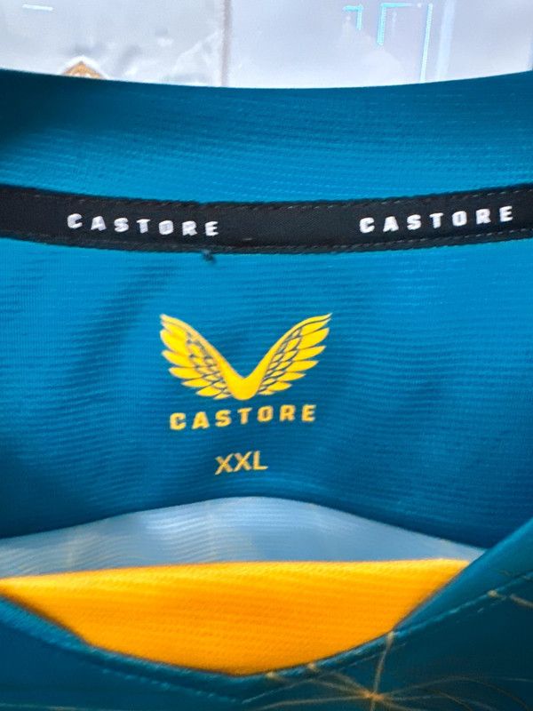 Castore Castore Wolverhampton Wanderers FC XXL Away Jersey 2022-23 Size US XXL / EU 58 / 5 - 4 Thumbnail