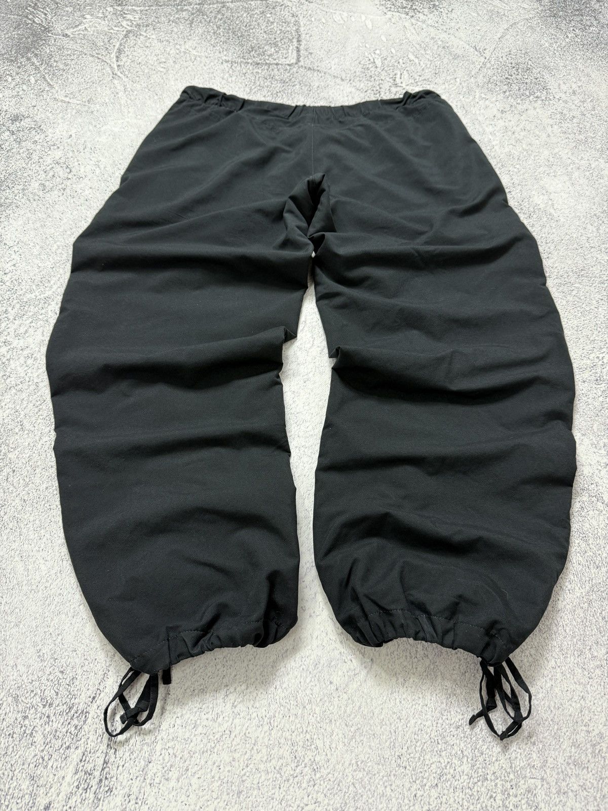 Nike Vintage Nike Swoosh Baggy Parachute Track Pants Size XL Size US 36 / EU 52 - 10 Thumbnail