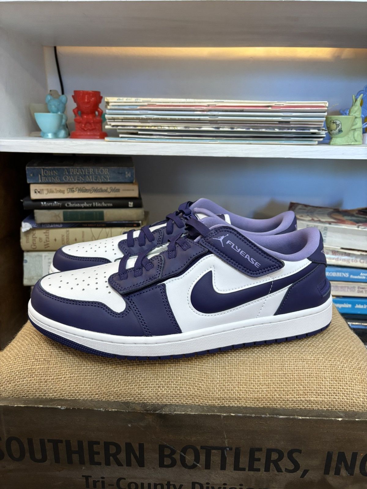 Nike Nike Air Jordan 1 Low FlyEase Size 11.5 New in box Size US 11.5 / EU 44-45 - 2 Thumbnail