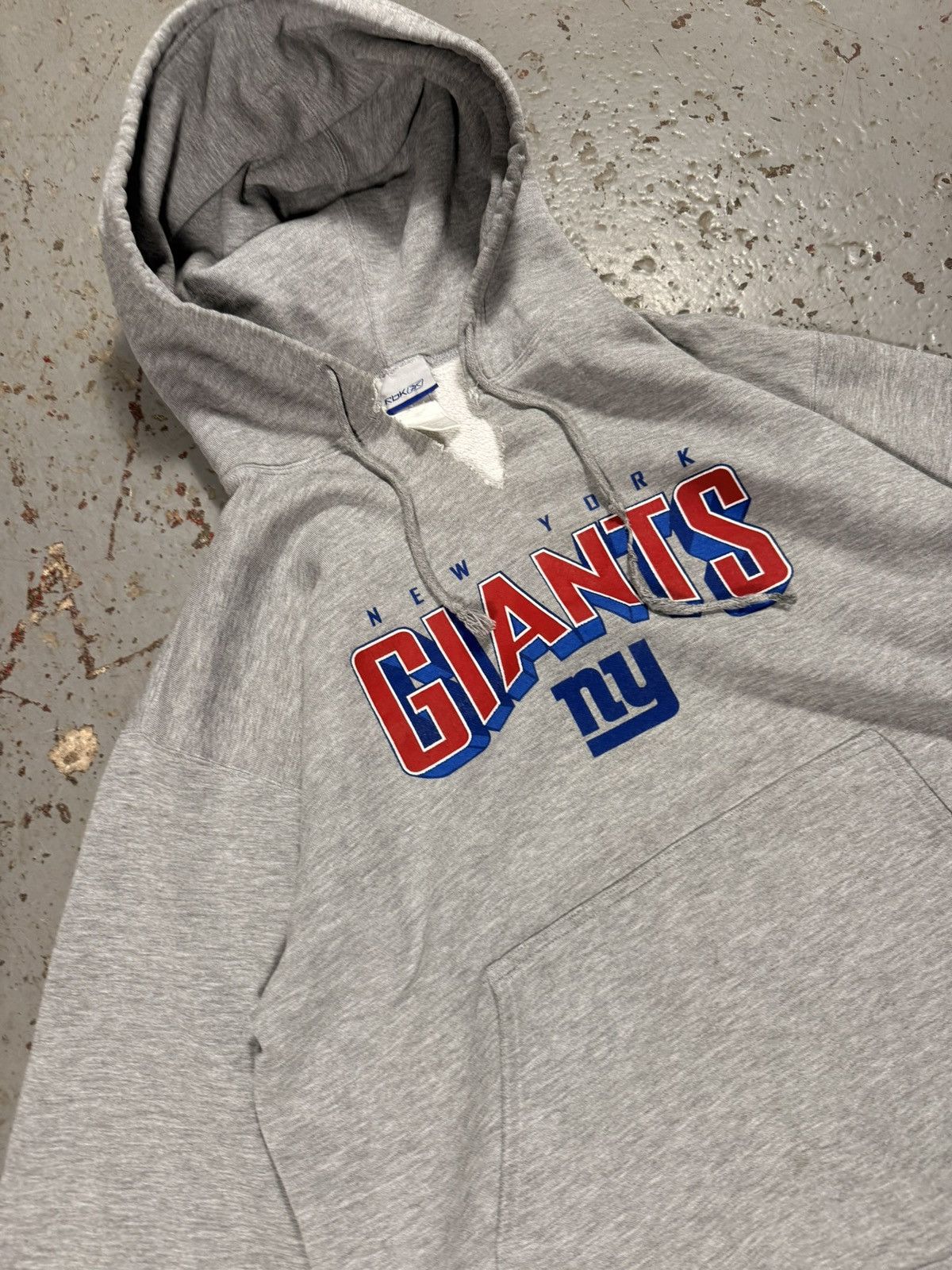 Reebok Vintage Reebok New York Giants Thrashed Hoodie Size US M / EU 48-50 / 2 - 3 Thumbnail