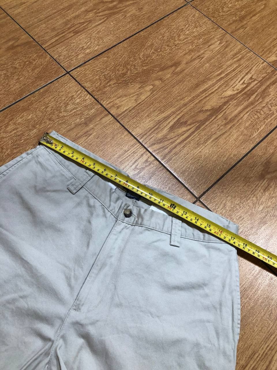 Chaps Ralph Lauren Vintage Chaps Ralph Lauren 100% Cotton Casual Pants Size 36 Size US 36 / EU 52 - 13 Thumbnail