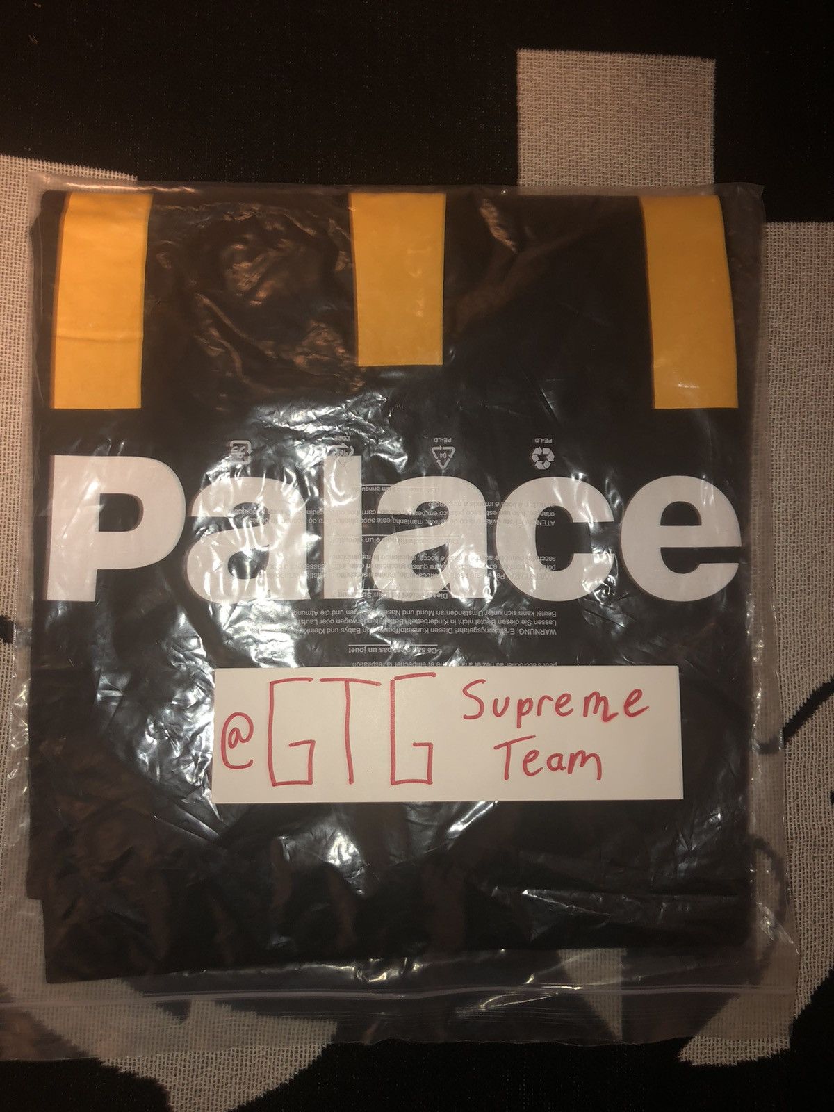 Palace Palace x McDonald’s Tee Black Size US XL / EU 56 / 4 - 2 Thumbnail