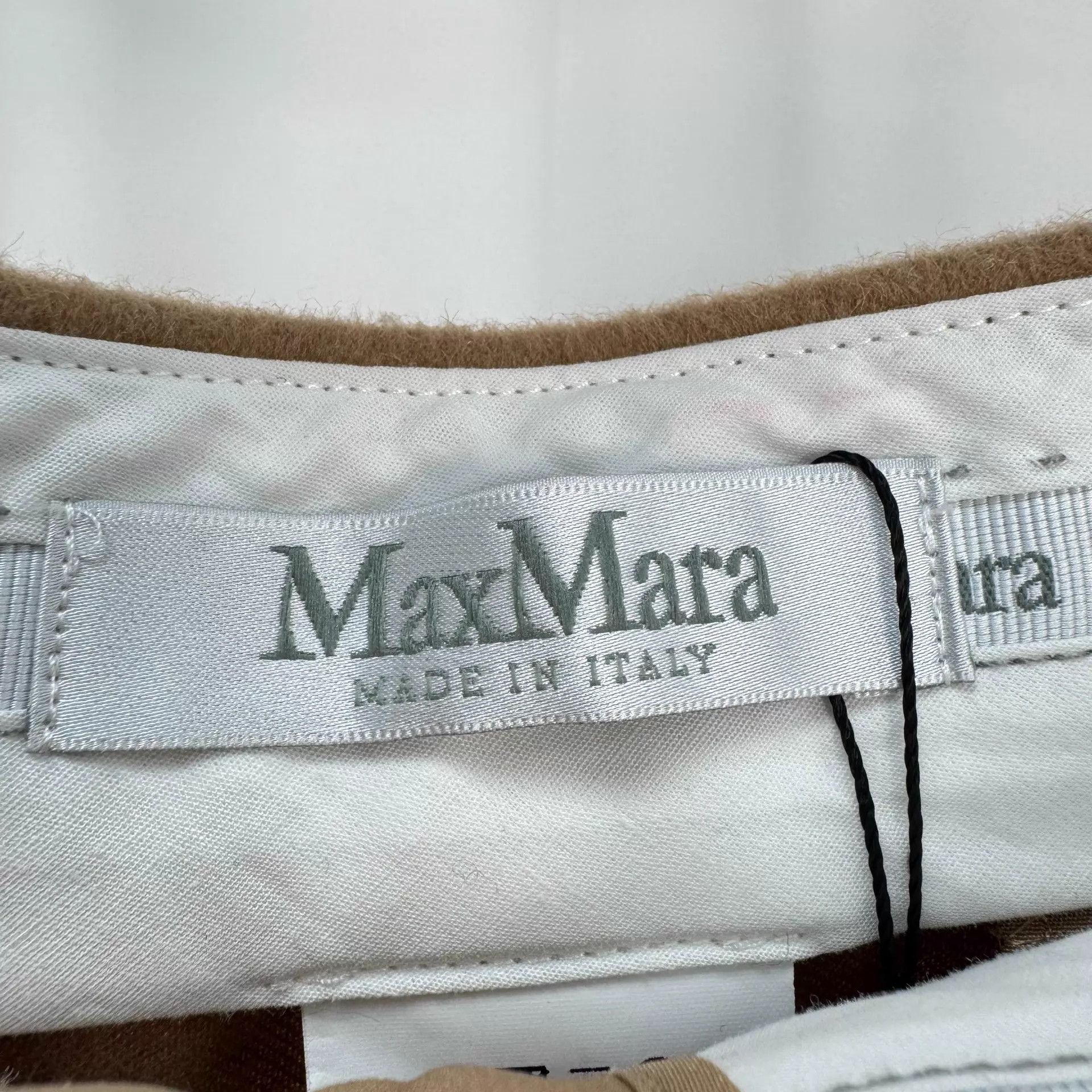 Max Mara Max Mara Camel Cashmere Chinos 44 Mint Size 32" / US 10 / IT 46 - 5 Thumbnail