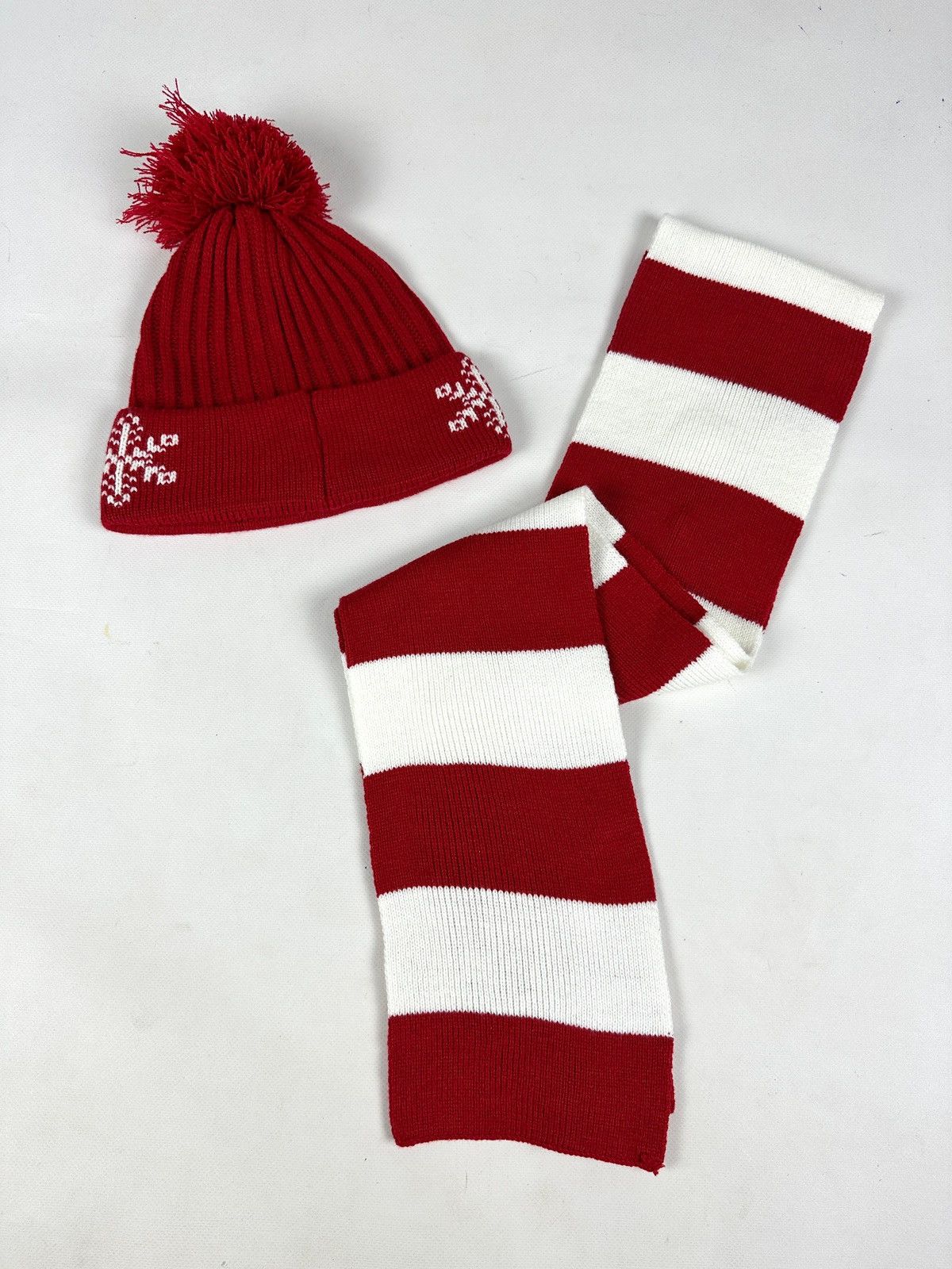Jean Paul Gaultier Jean Paul Gaultier I Love ❤️ Gaultier Scarf + Hat Size ONE SIZE - 3 Thumbnail
