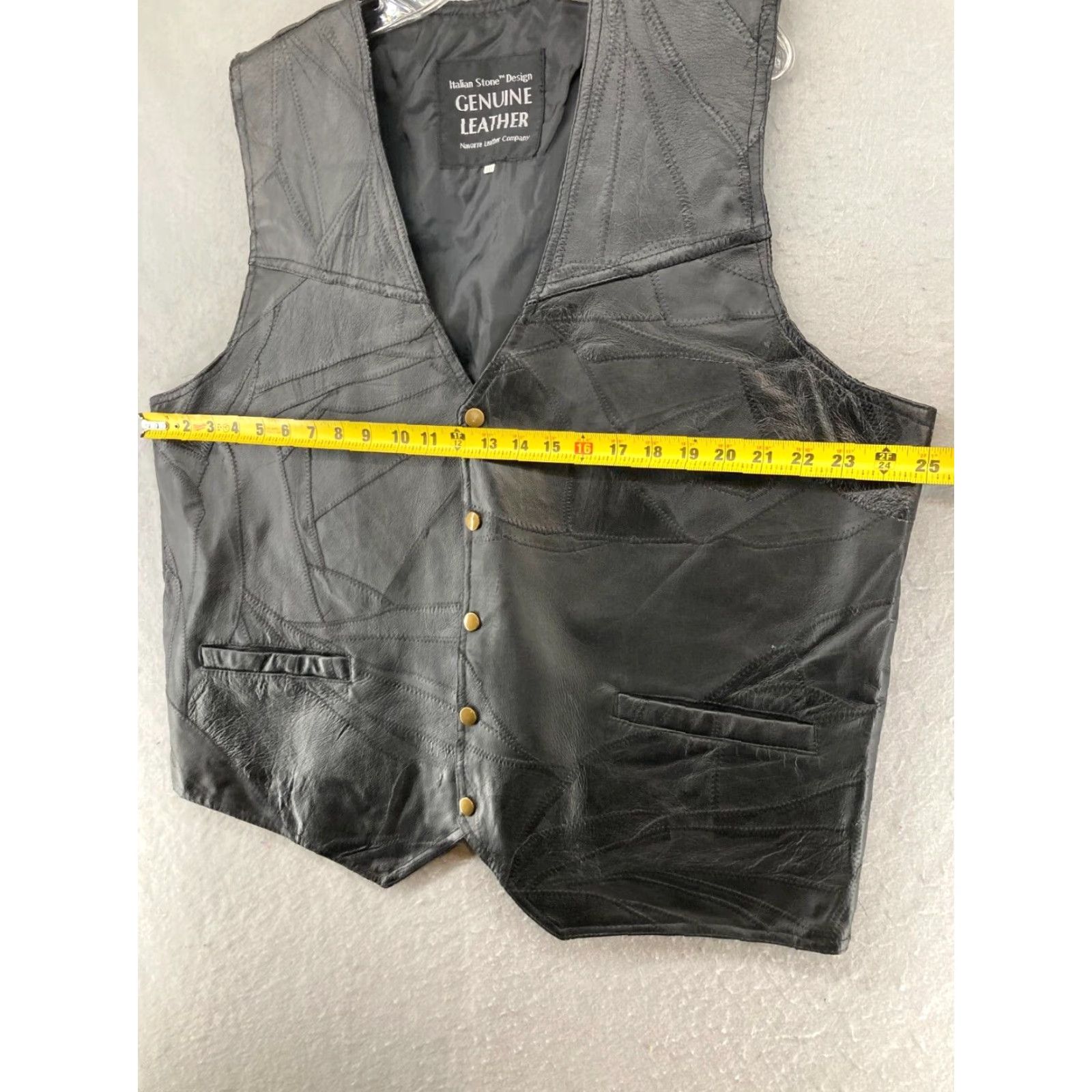 Navarre Leather Mens Vest 2XL Black Italian Stone Design Navarre Leather Company Vest Biker Motorcycle Casual Mens 2XL Black