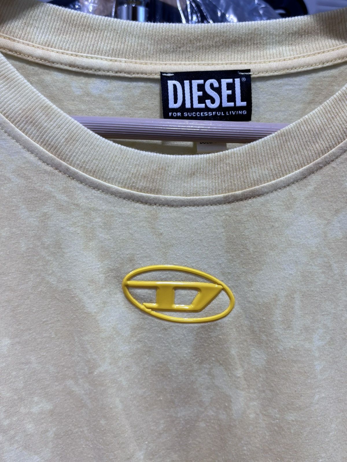 Diesel Diesel Tye Die Yellow Tee Size US XL / EU 56 / 4 - 2 Thumbnail