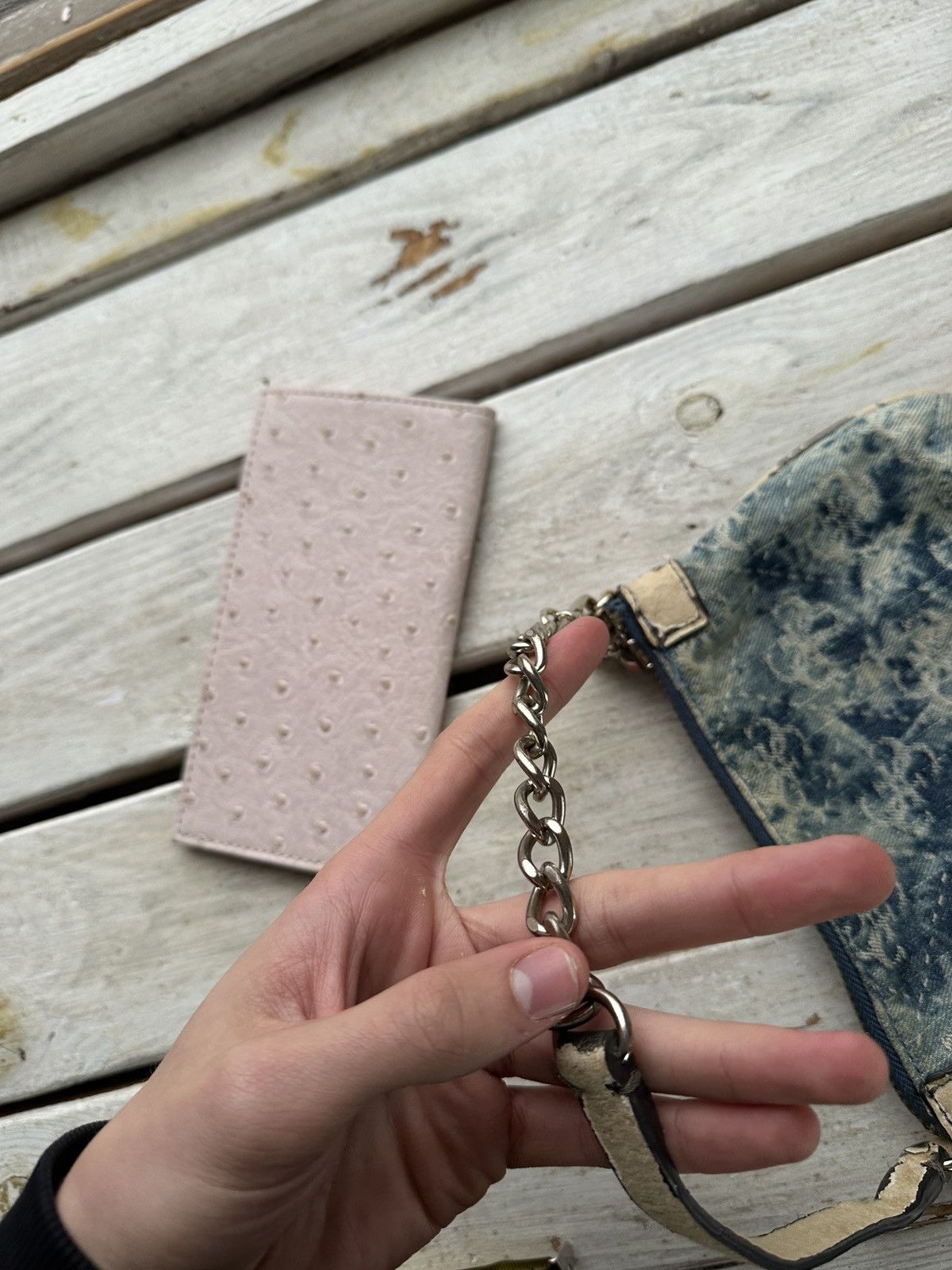Guess 🚨Y2K Guess monogram Pink Avant-Garde Japan style hand bag Size ONE SIZE - 9 Thumbnail