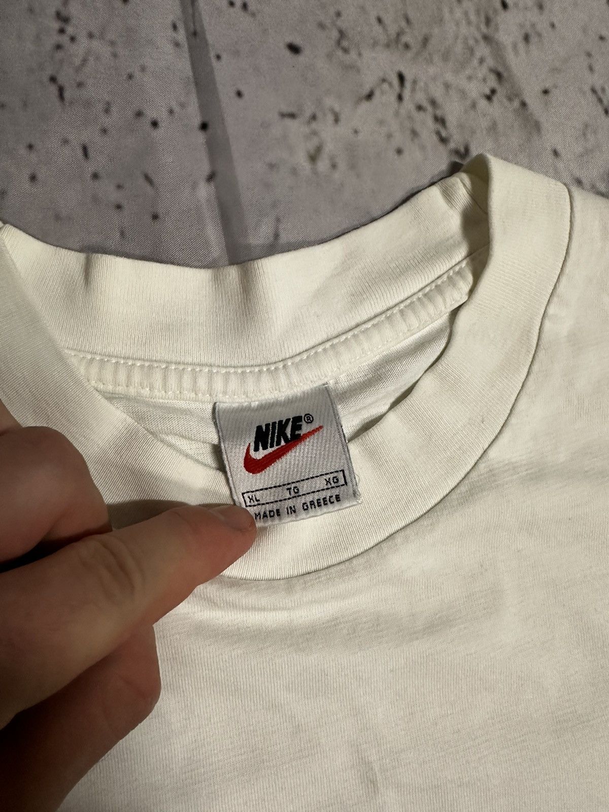 Nike White vintage nike t-shirt Size US XL / EU 56 / 4 - 3 Thumbnail