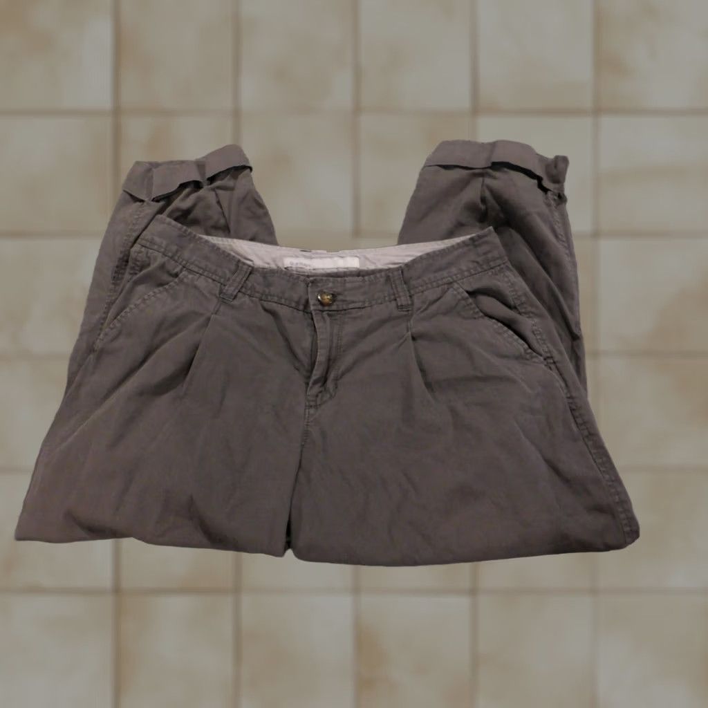 Old Navy Old Navy Pants Womens 8 Gray mid rise chino cropped cuffed Size 30" / US 8 / IT 44 - 1 Thumbnail
