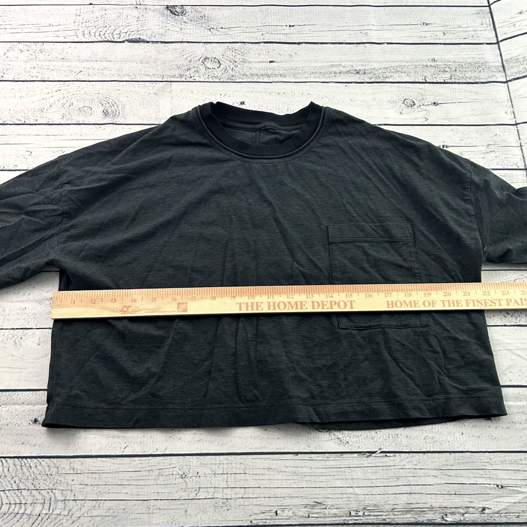 Lululemon Lululemon Long Sleeve Oversized Pocket Crop T Shirt Women's 4 Gray Size S / US 4 / IT 40 - 3 Thumbnail