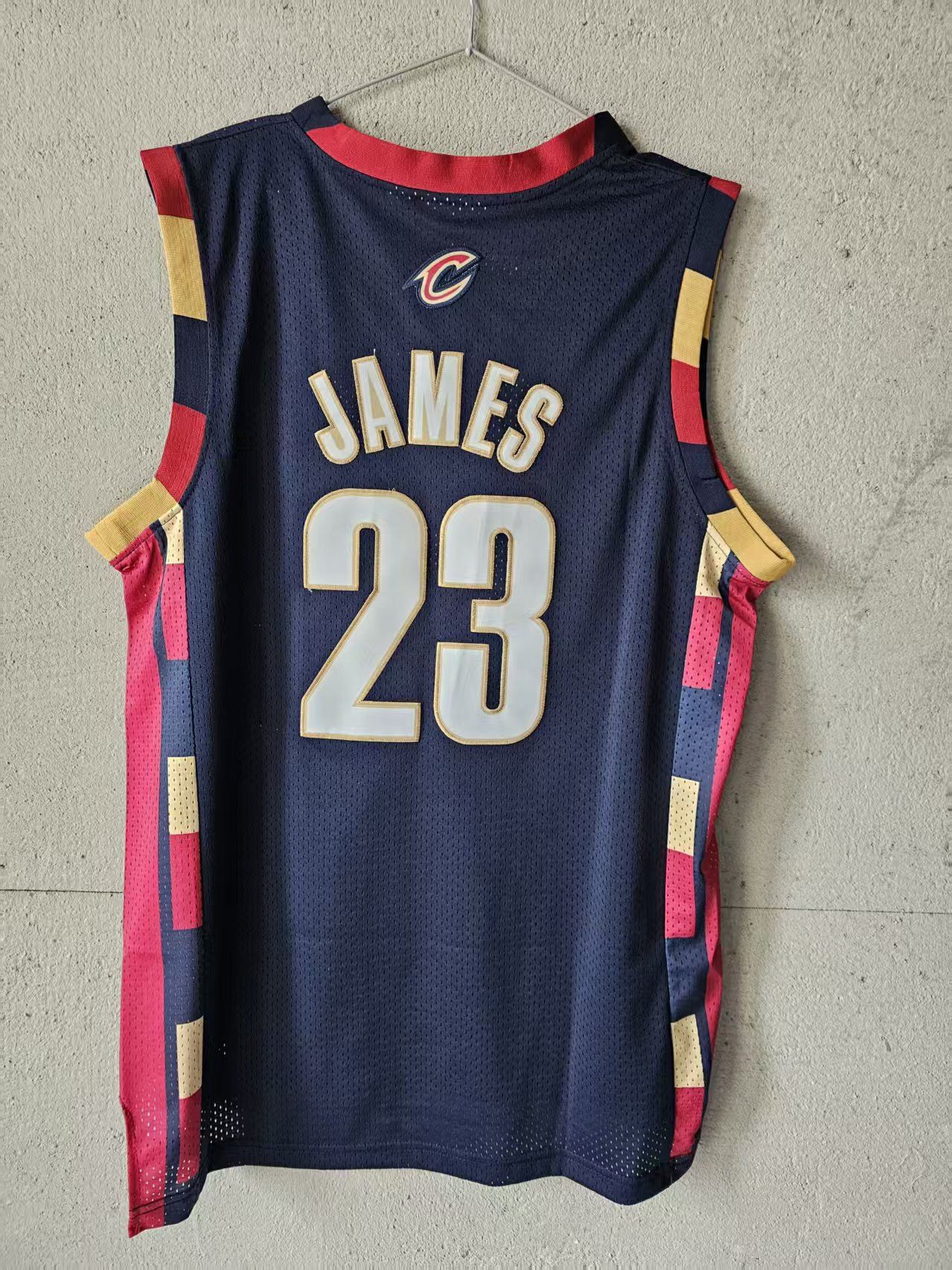 NBA Cleveland Cavaliers #23 LeBron James Jersey Size US S / EU 44-46 / 1 - 1 Thumbnail