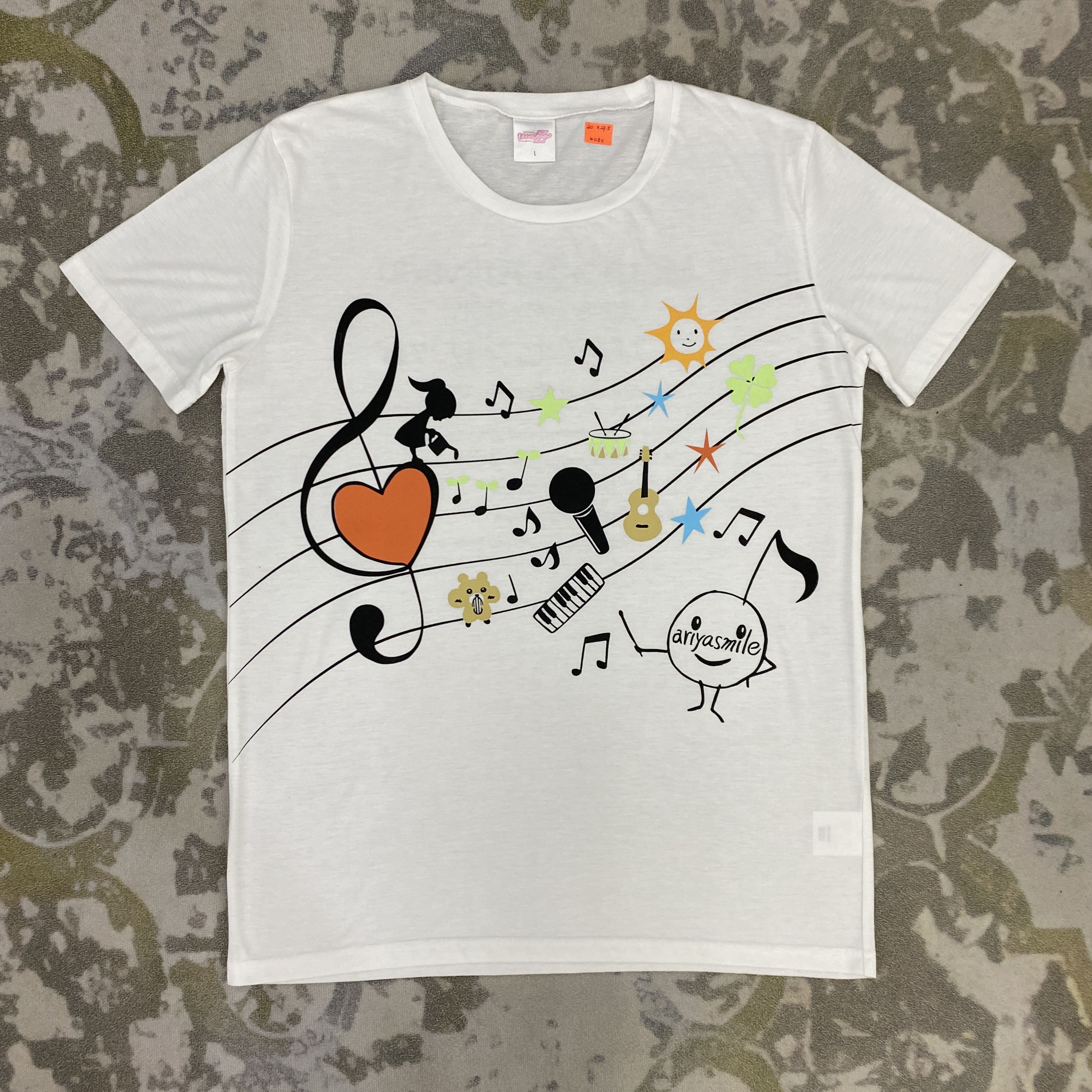 Japanese Brand Vintage Momoka Ariyasu Live tour 2017 Tshirt - K080 Size US M / EU 48-50 / 2 - 1 Thumbnail