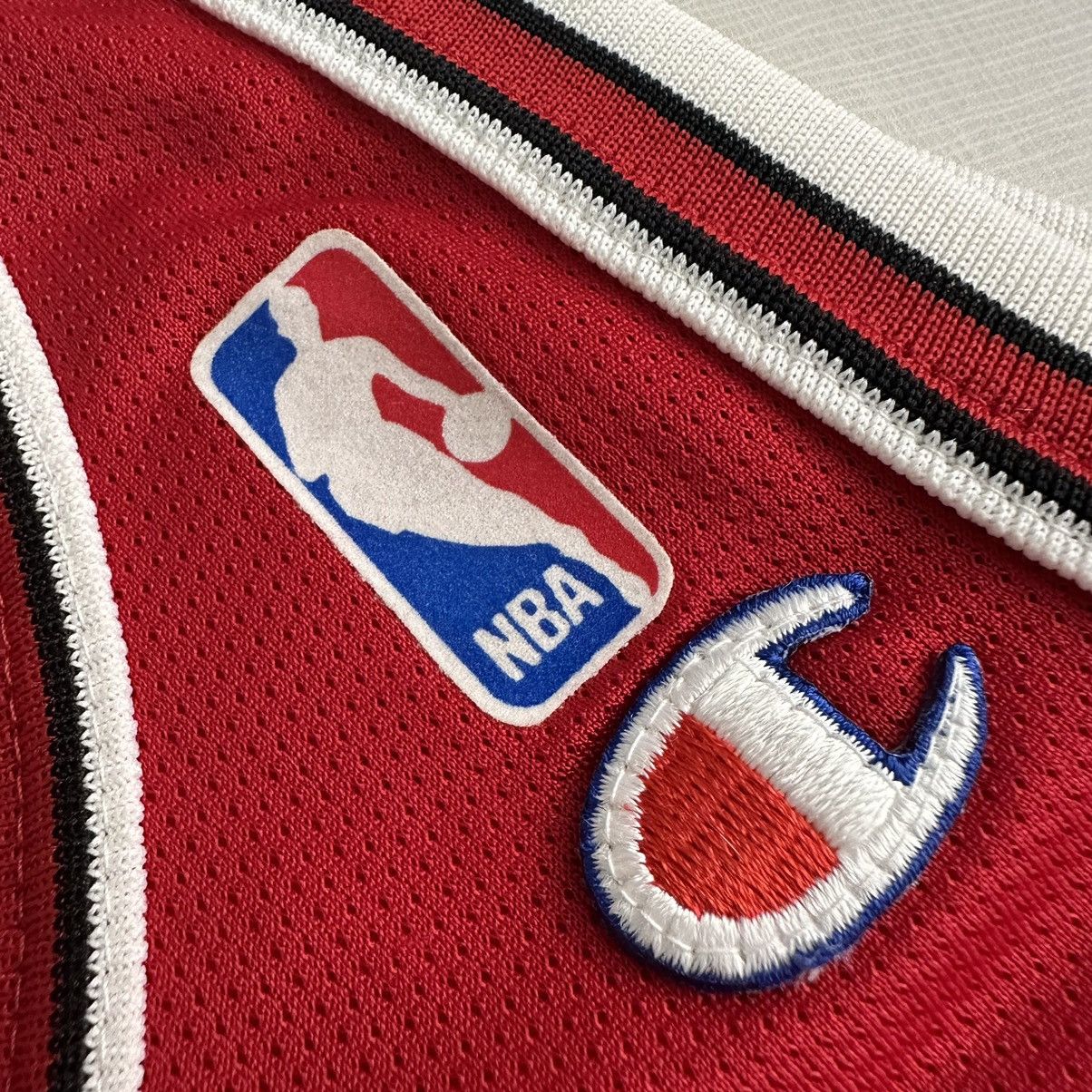 Champion × NBA × Vintage 90s NBA Champion Jersey Chicago Bulls BJ Armstrong 44/L Size US L / EU 52-54 / 3 - 4 Thumbnail