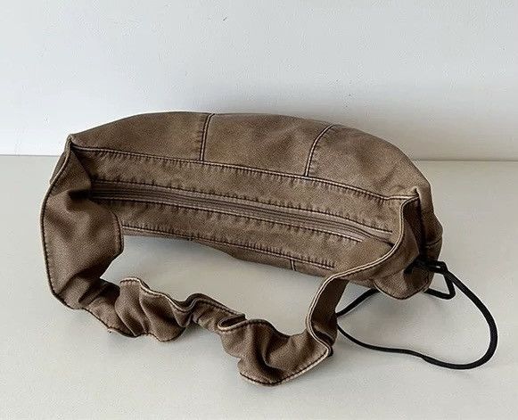 Japanese Brand Retro y2k faded pu leather ruched strap shoulder hobo bag Size ONE SIZE - 6 Thumbnail