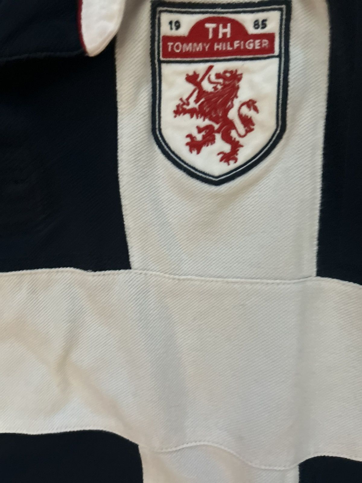 Tommy Hilfiger Tommy hilfiger y2k polo Size US L / EU 52-54 / 3 - 3 Thumbnail