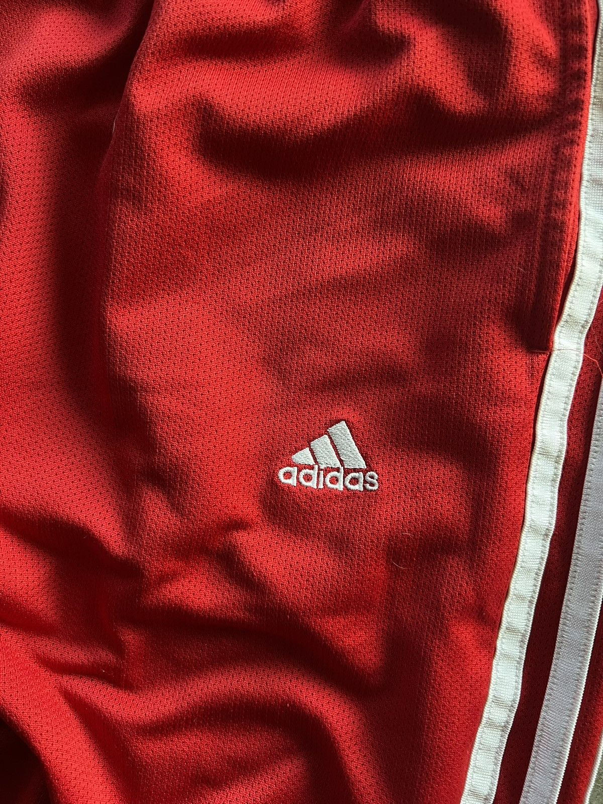 Adidas Vintage Adidas Red Sweatpants Size US 34 / EU 50 - 2 Thumbnail
