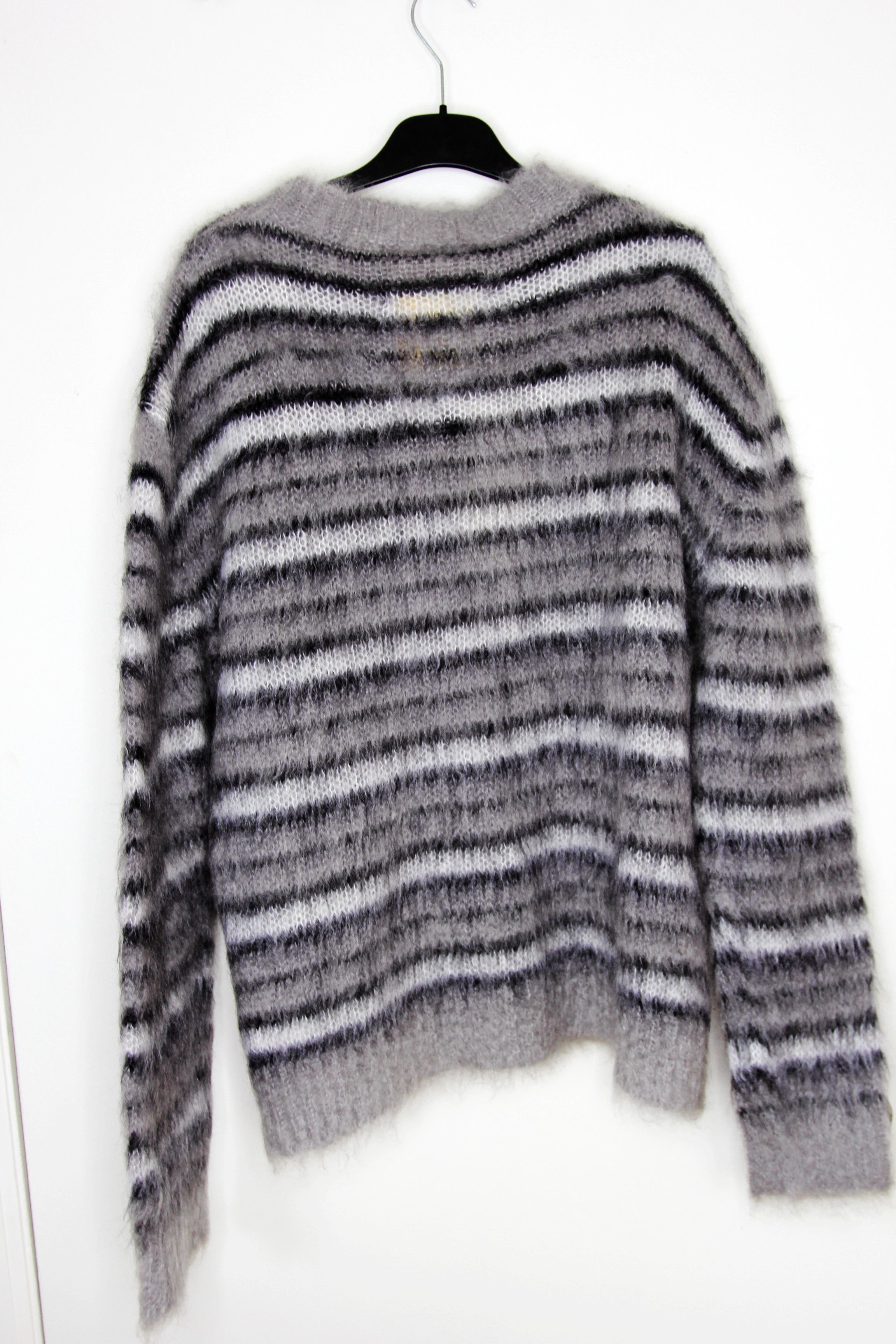Marni BNWT AW24 MARNI FUZZY WUZZY MOHAIR BRUSHED SWEATER 48 Size US M / EU 48-50 / 2 - 3 Thumbnail