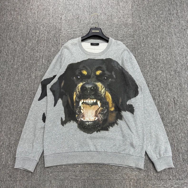 Givenchy Givenchy Grey dog head hoodie Size US L / EU 52-54 / 3 - 1 Thumbnail
