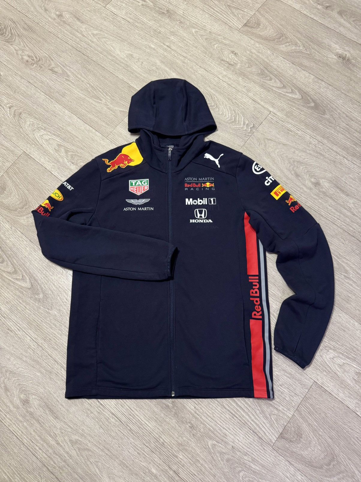 Puma 🔷Puma Red Bull Racing Formula 1 Aston Martin Zip Hoodie🔷 Size US M / EU 48-50 / 2 - 1 Thumbnail