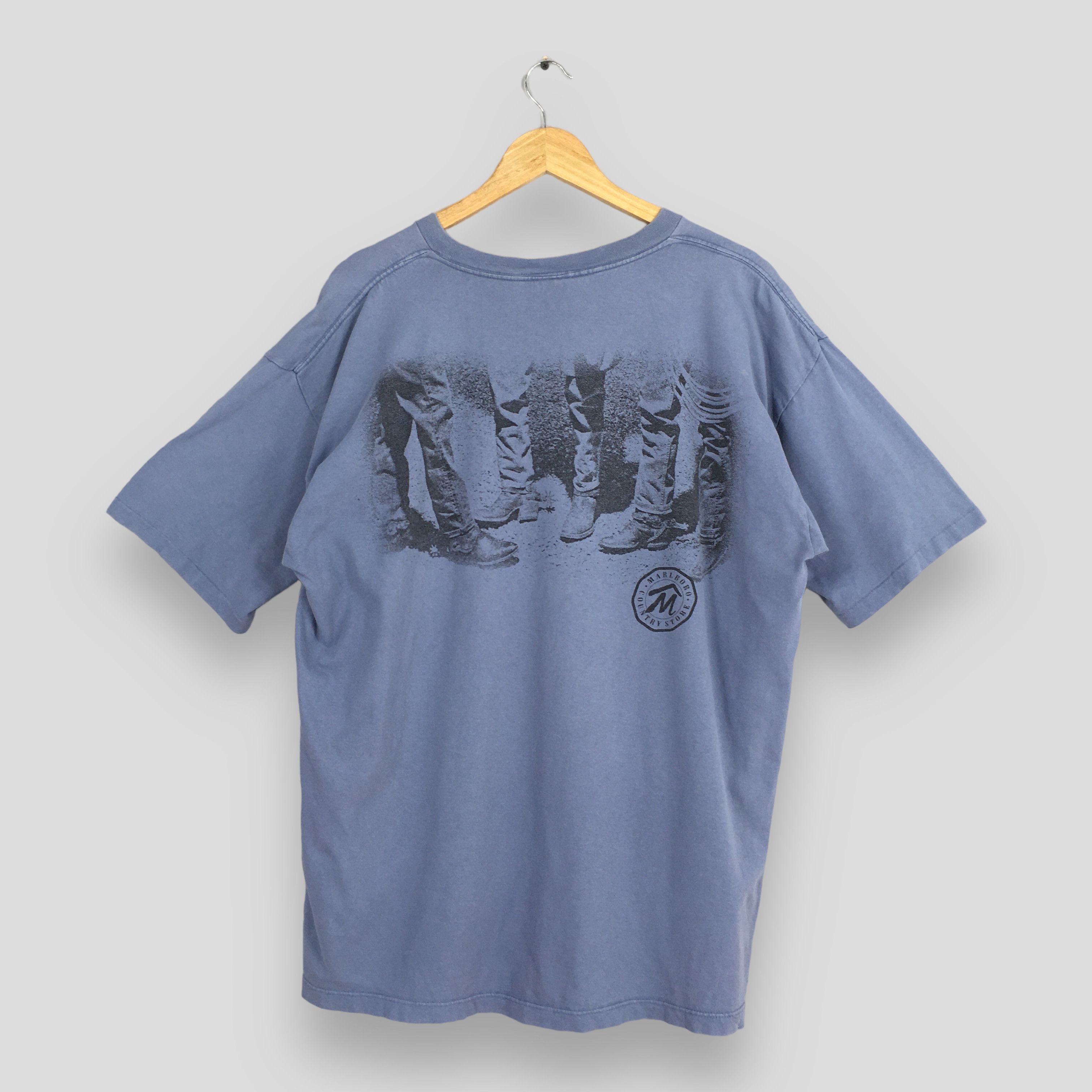Vintage 90's Marlboro Unlimited Country Store Pocket T shirt