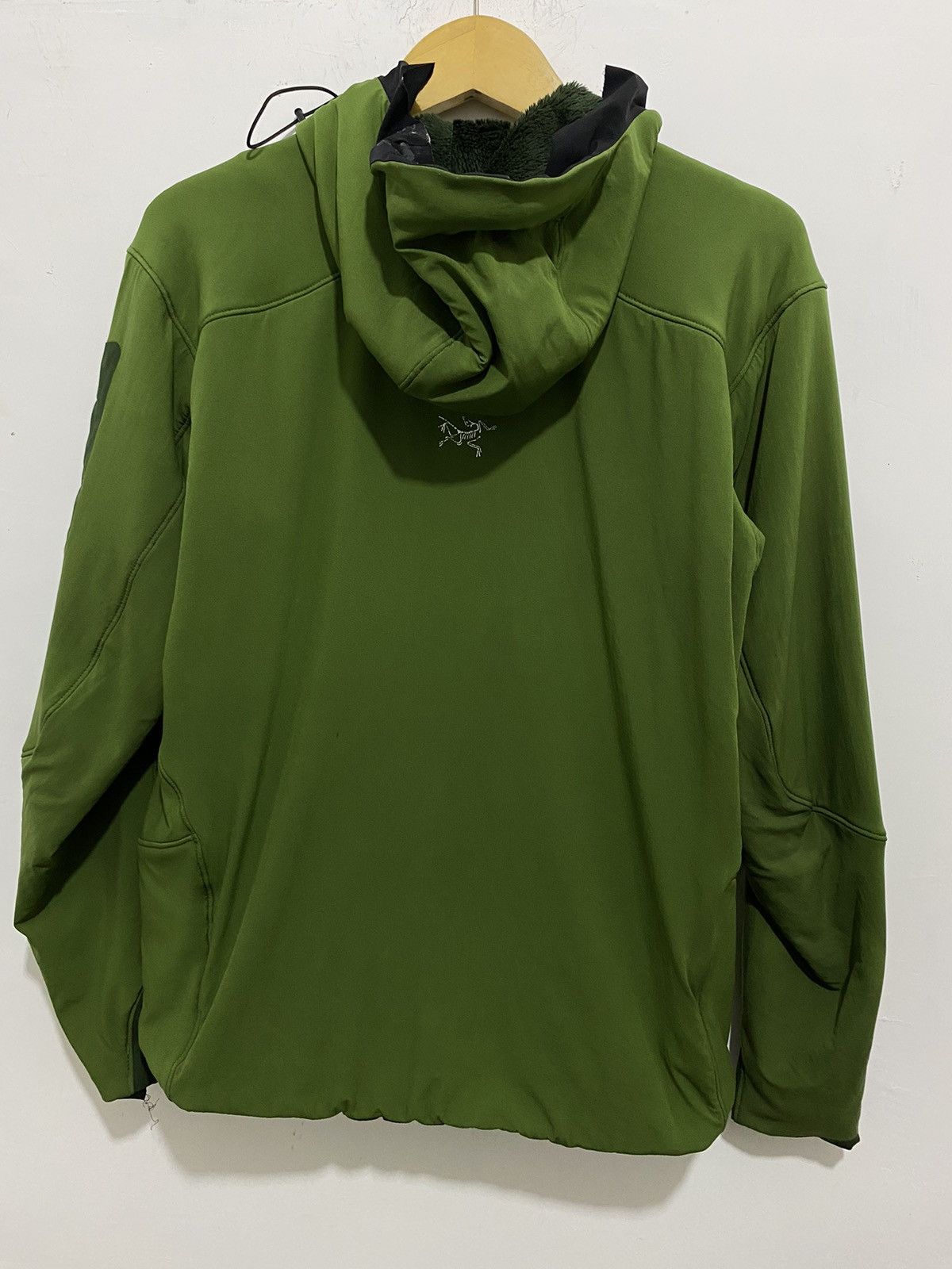 Arc'teryx Vintage Arcteryx hylus hooded Softshell Jacket Logo Size US M / EU 48-50 / 2 - 4 Thumbnail