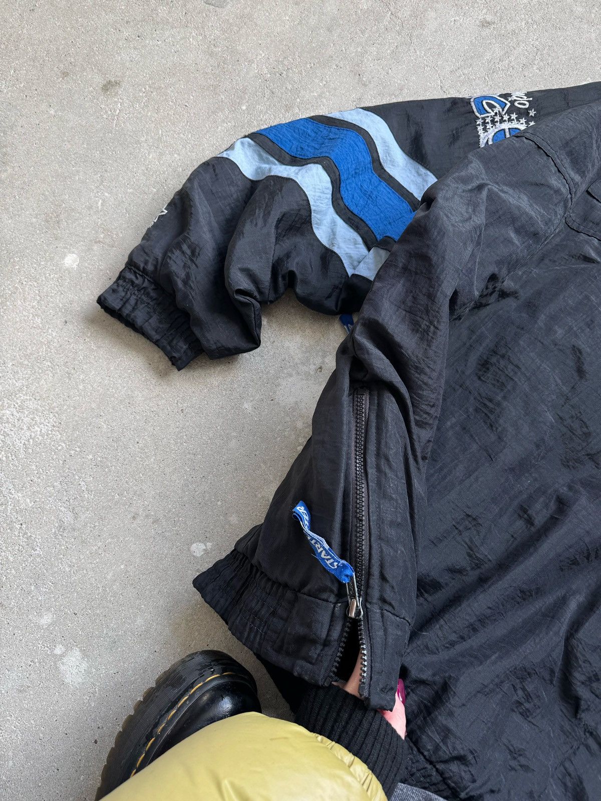Starter Vintage 1990s Starter Orlando Magic Jacket NBA Size US XL / EU 56 / 4 - 15 Thumbnail